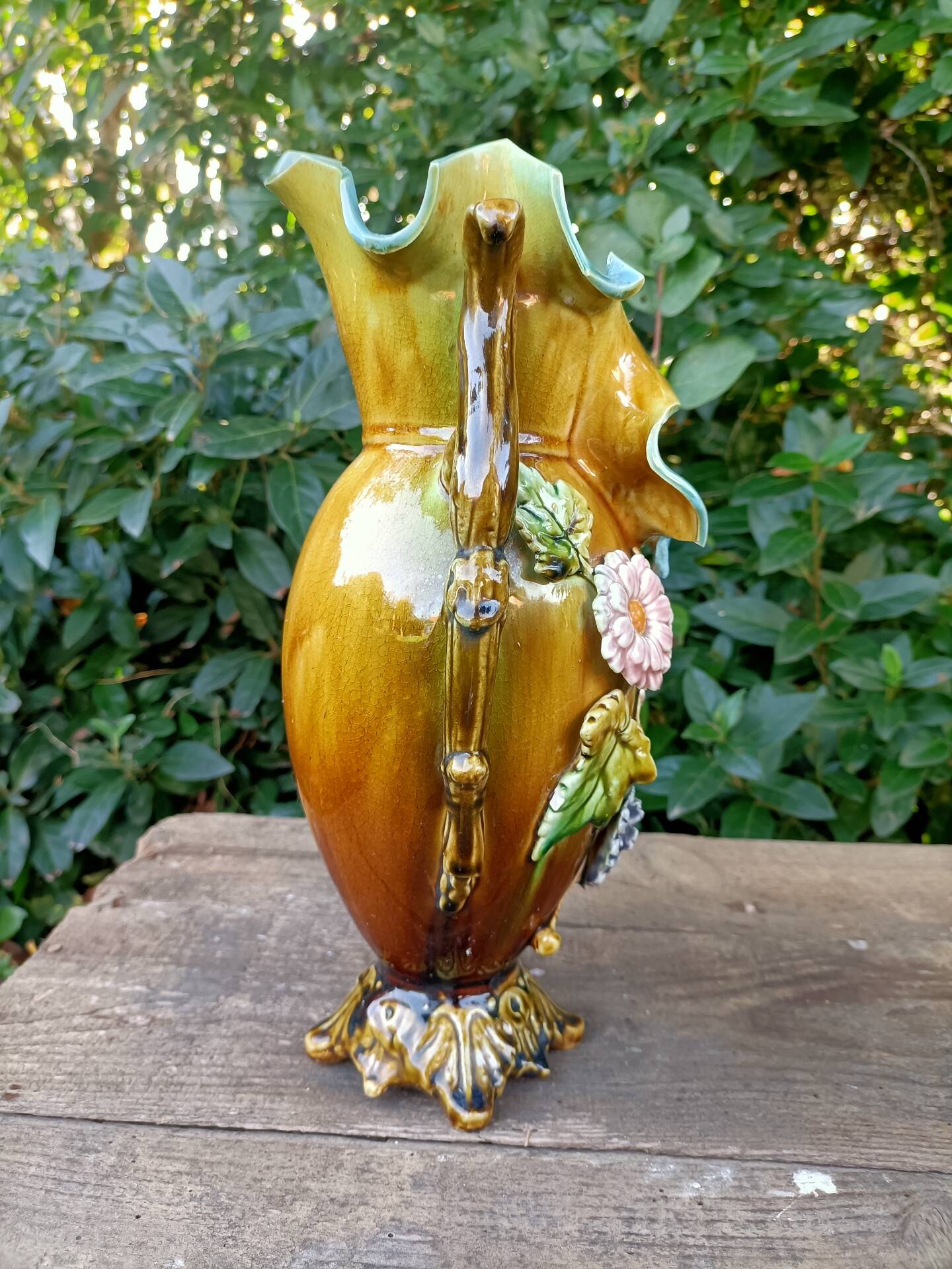 Barbotine vase late 19th century 💐