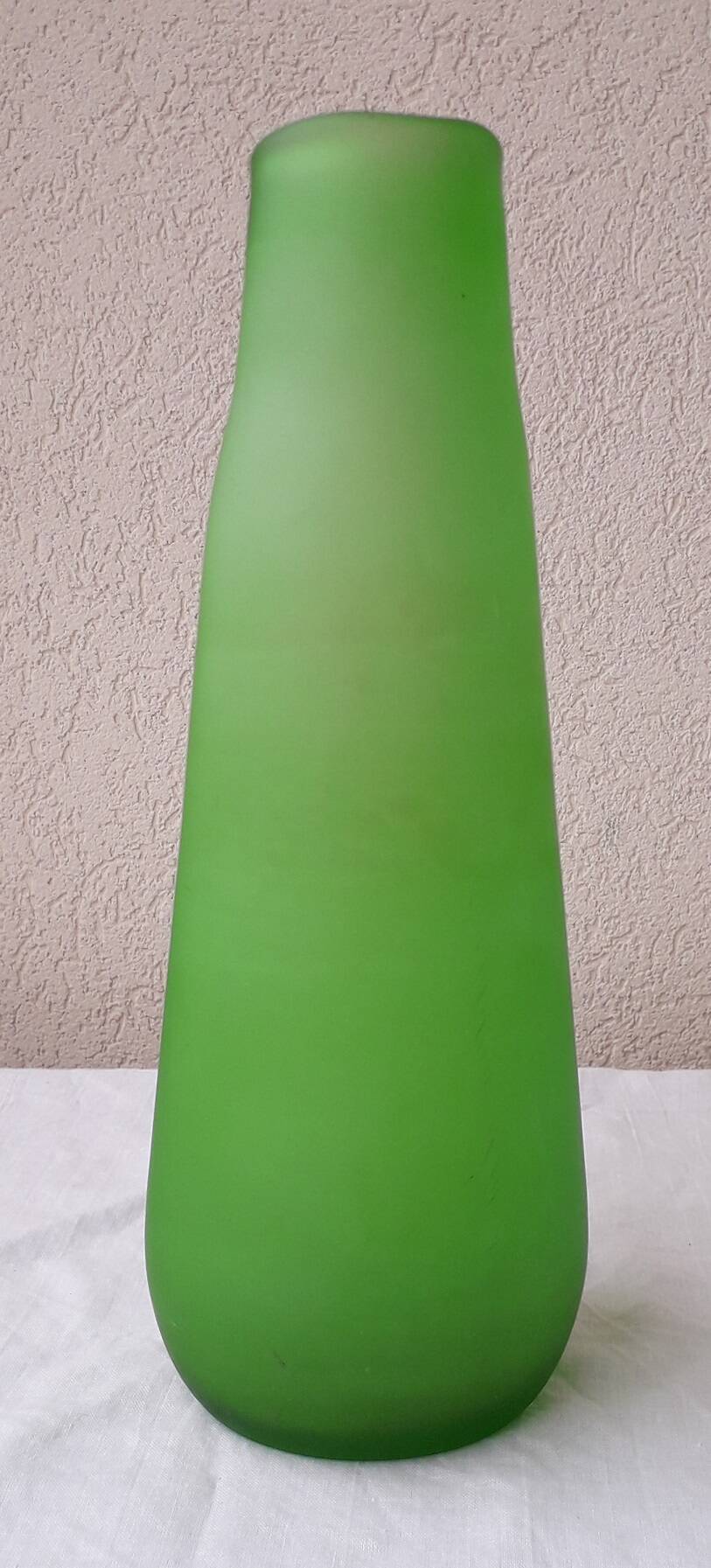 Glass paste vase