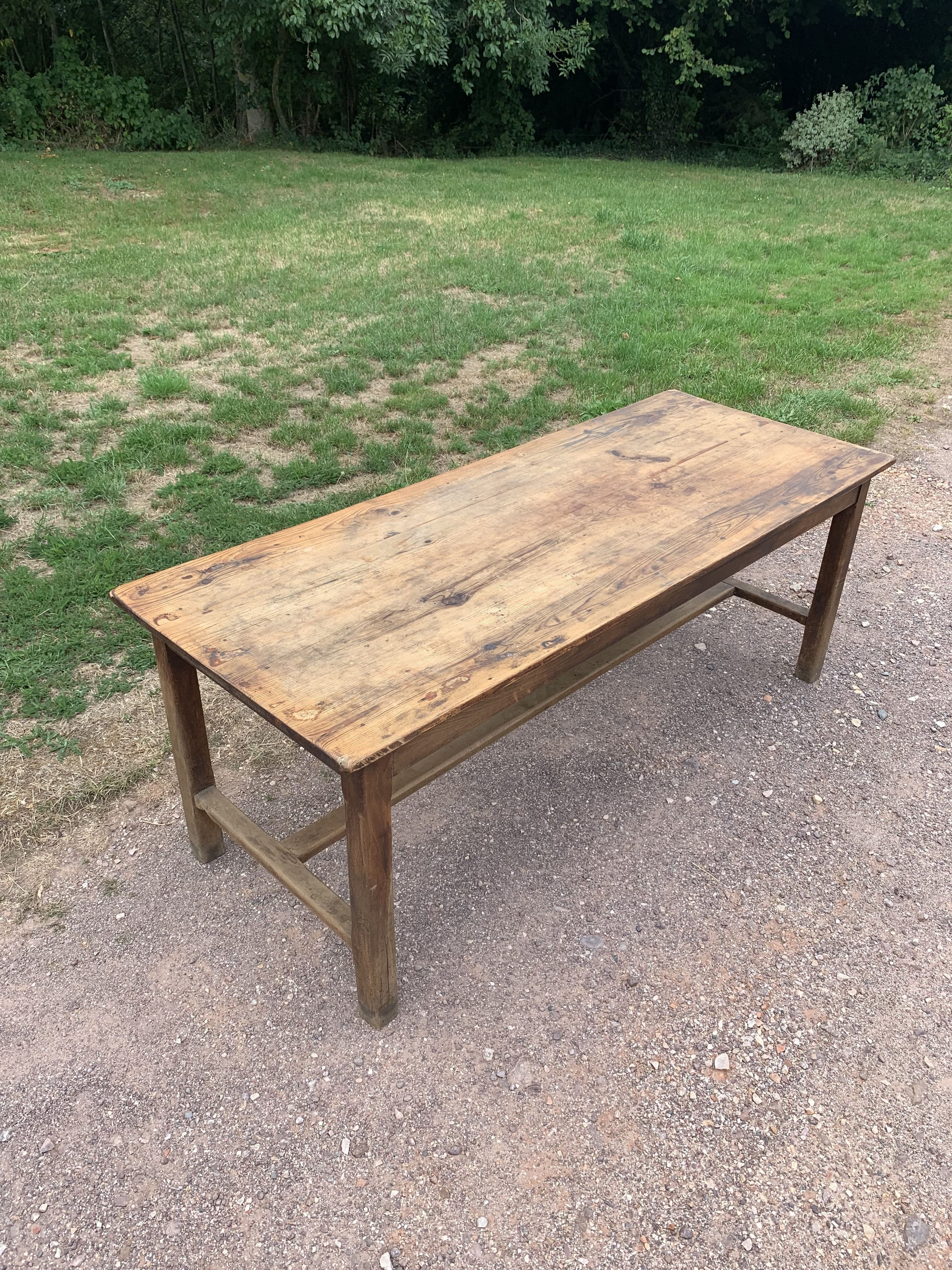Farmhouse table