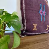 Coussin berbère mauve Sabra