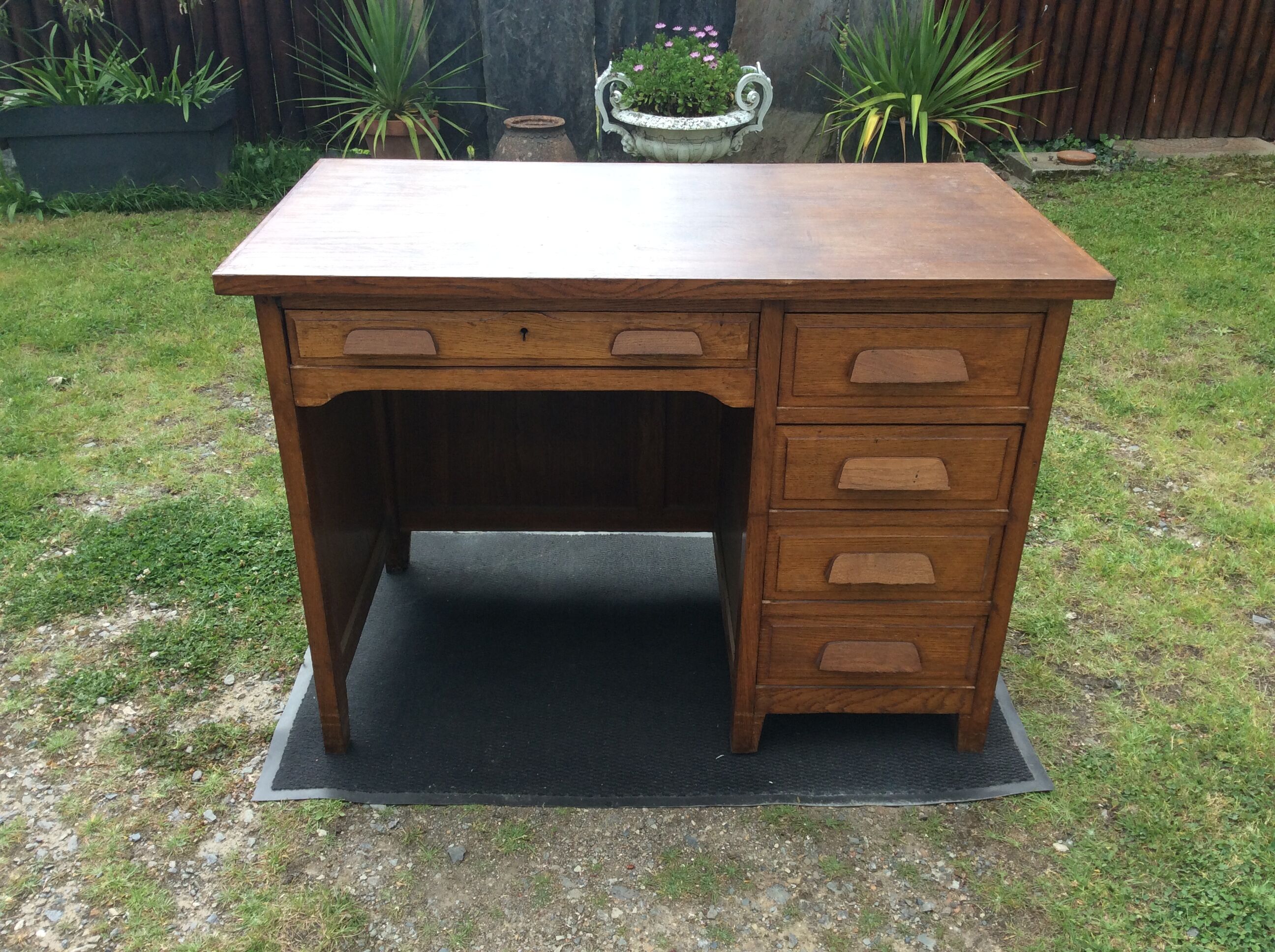 Vintage oak box desk.