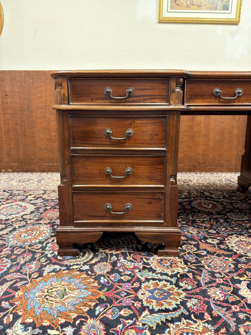 Bureau classique anglais Chesterfield Partnerdesk