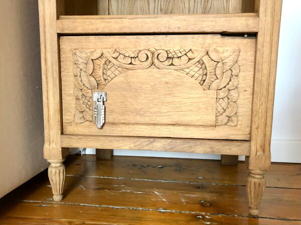 table de chevet ou table d'appoint