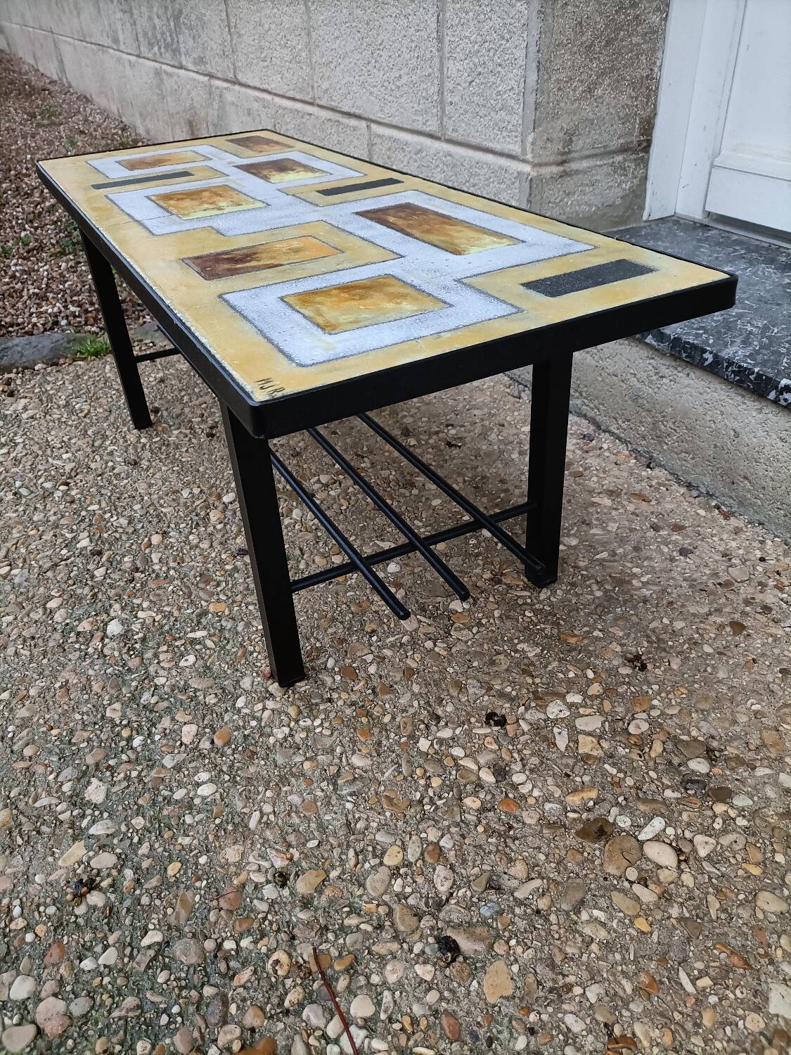 Vallauris coffee table in enamelled lava MJR