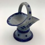 Vintage basket in traditional Alsace stoneware, cobalt blue flower patterns - 1970s.