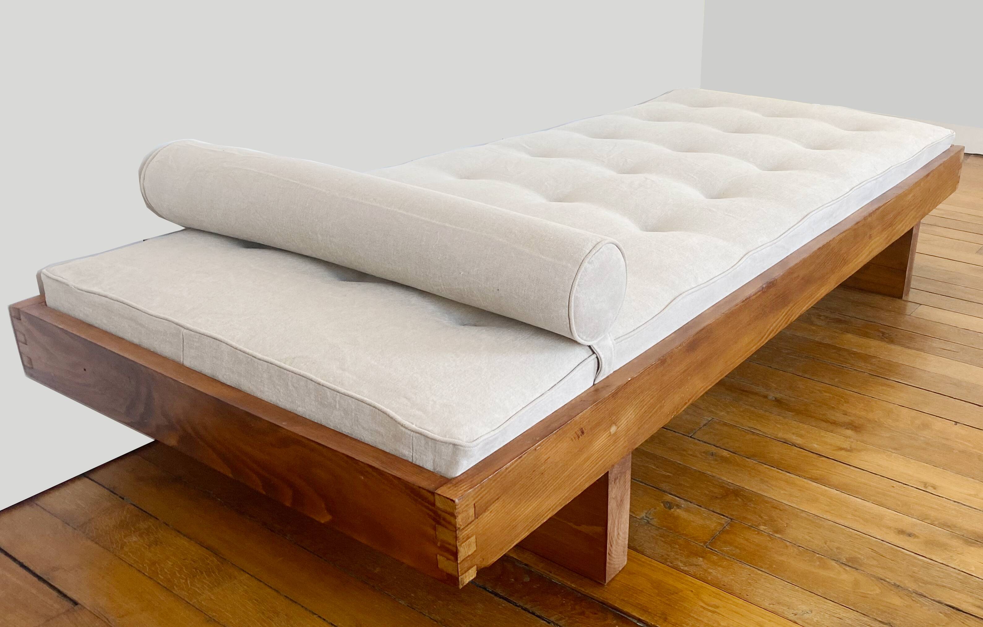 Daybed by Charlotte Perriand for Les Arcs, 1970