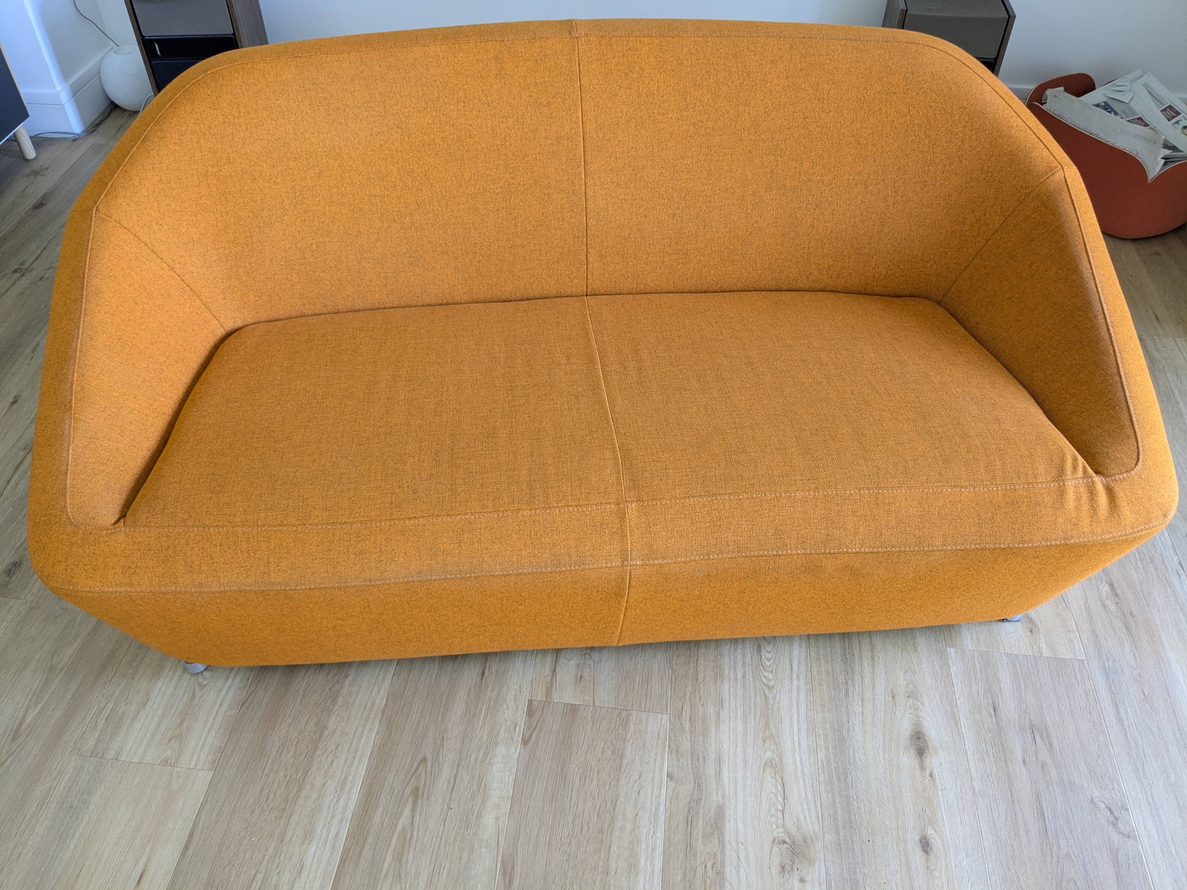Plural sofa publisher cinna designer pierre paulin