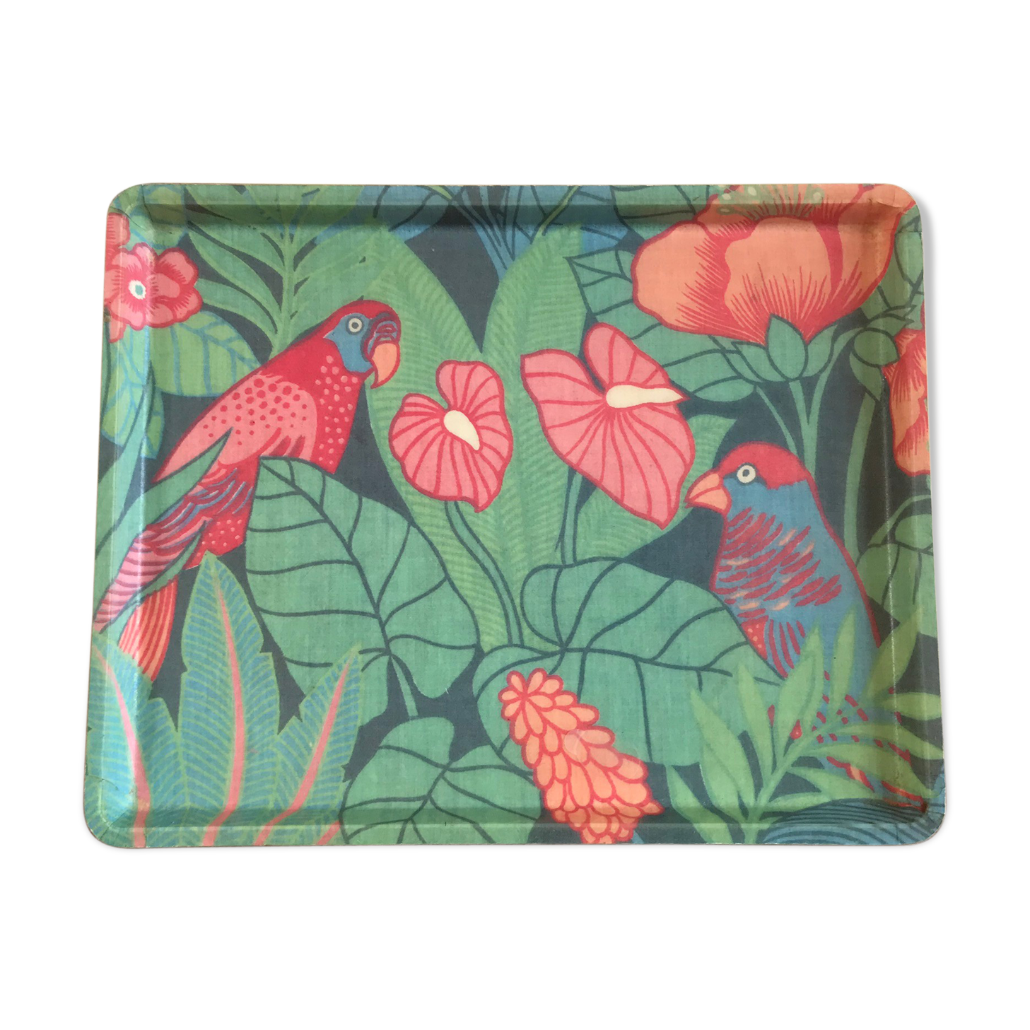 Vintage fiberglass platter with exotic décor and parrots
