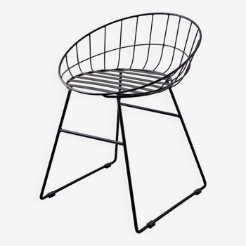 Vintage wire metal stool / chair