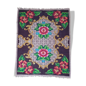 Boho beautiful floral rug made by hand in wool Romania 148x200cm
