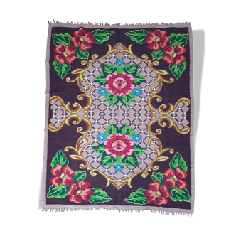 Boho beautiful floral rug made by hand in wool Romania 148x200cm
