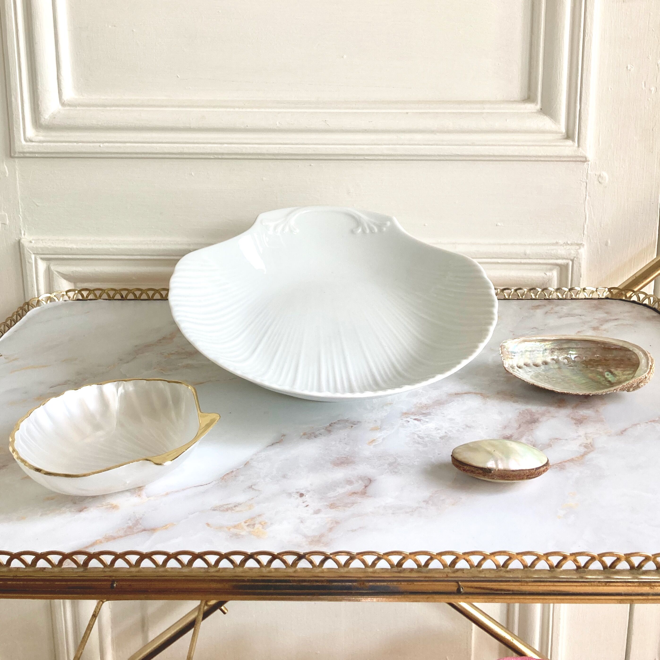 Porcelain shell hollow dish