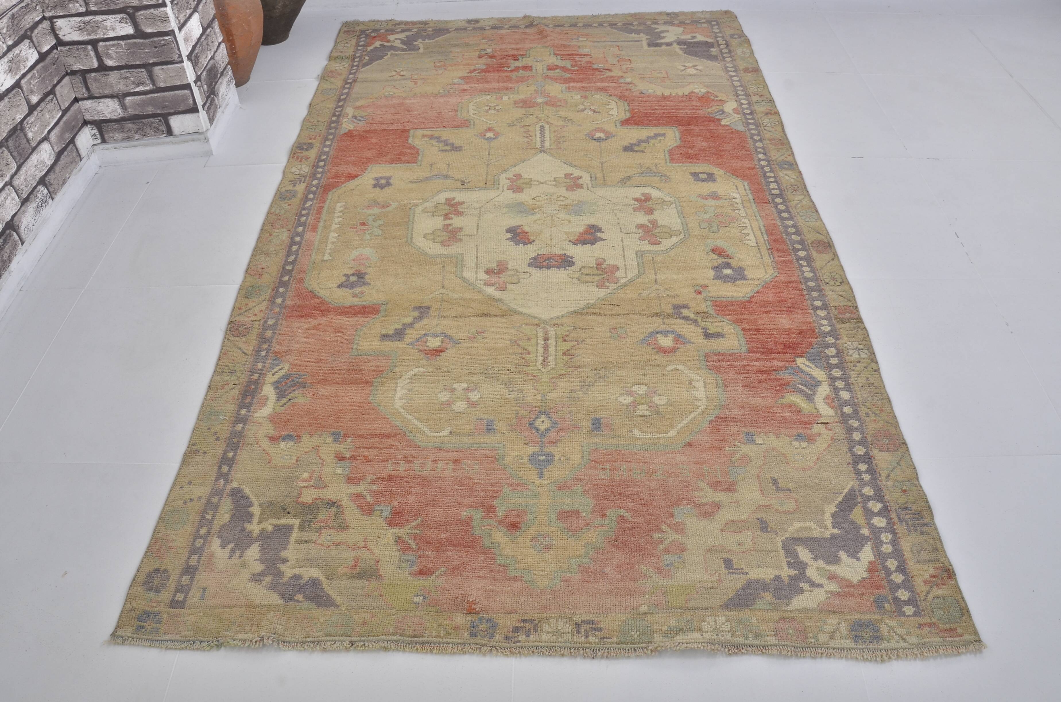 Decorative Handwoven Vintage Wool Rug sku1467