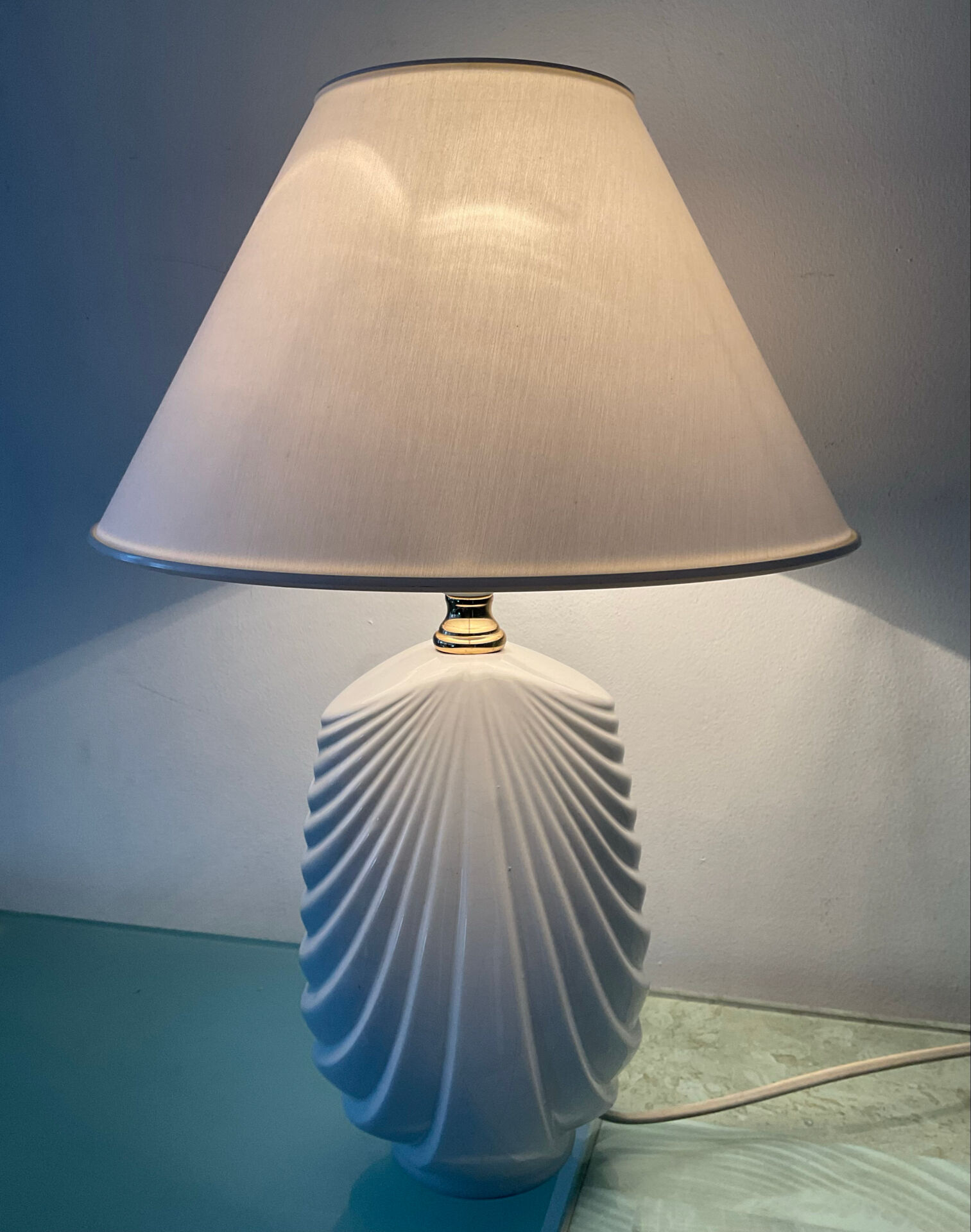 Lampe vintage années 70 en céramique émaillée 