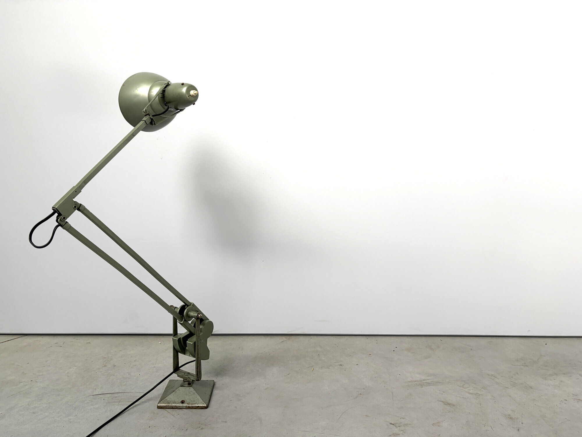 Articulated workshop light by Erpe, Belgium, 1950s