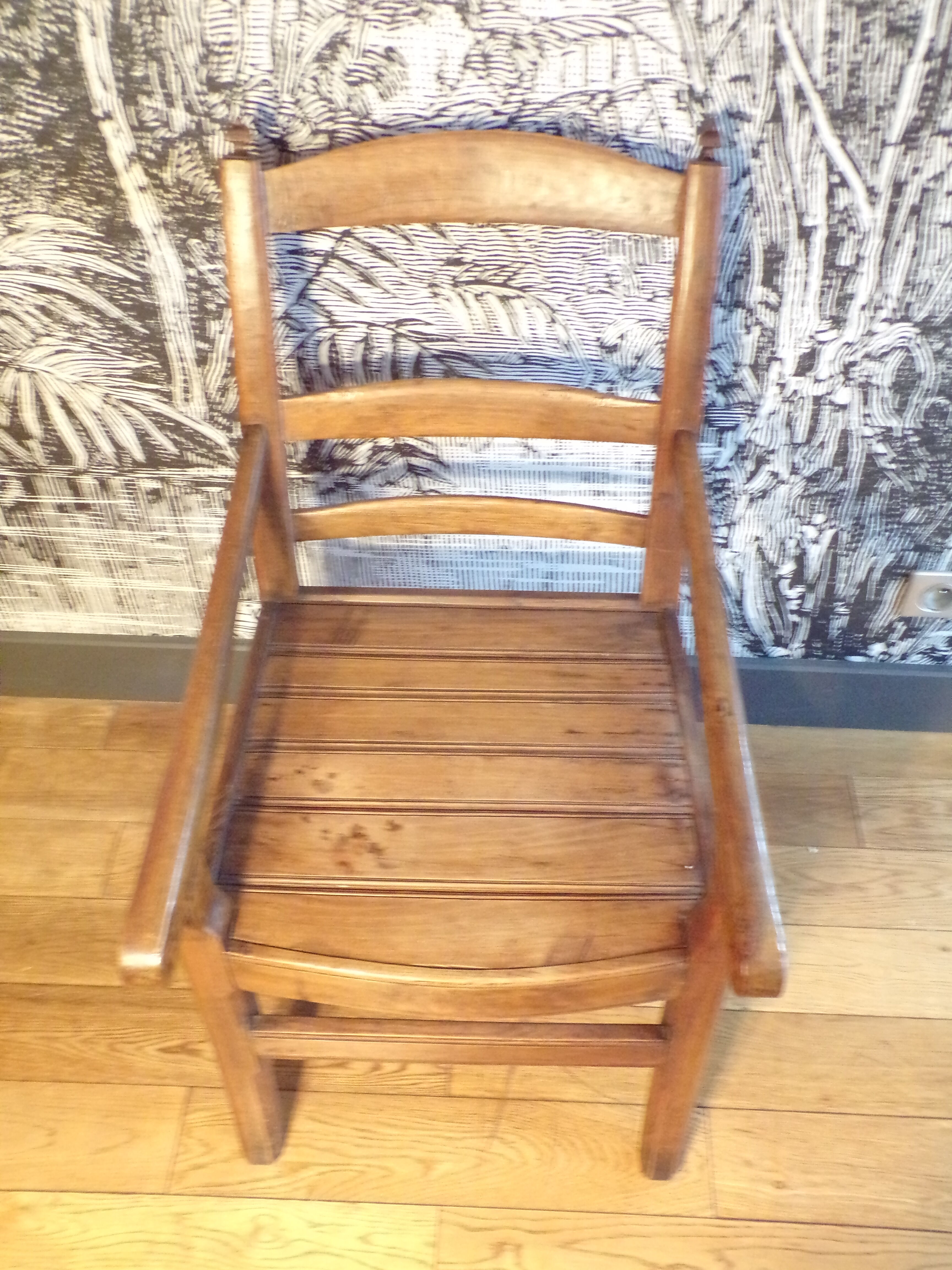Lorraine chair 1800