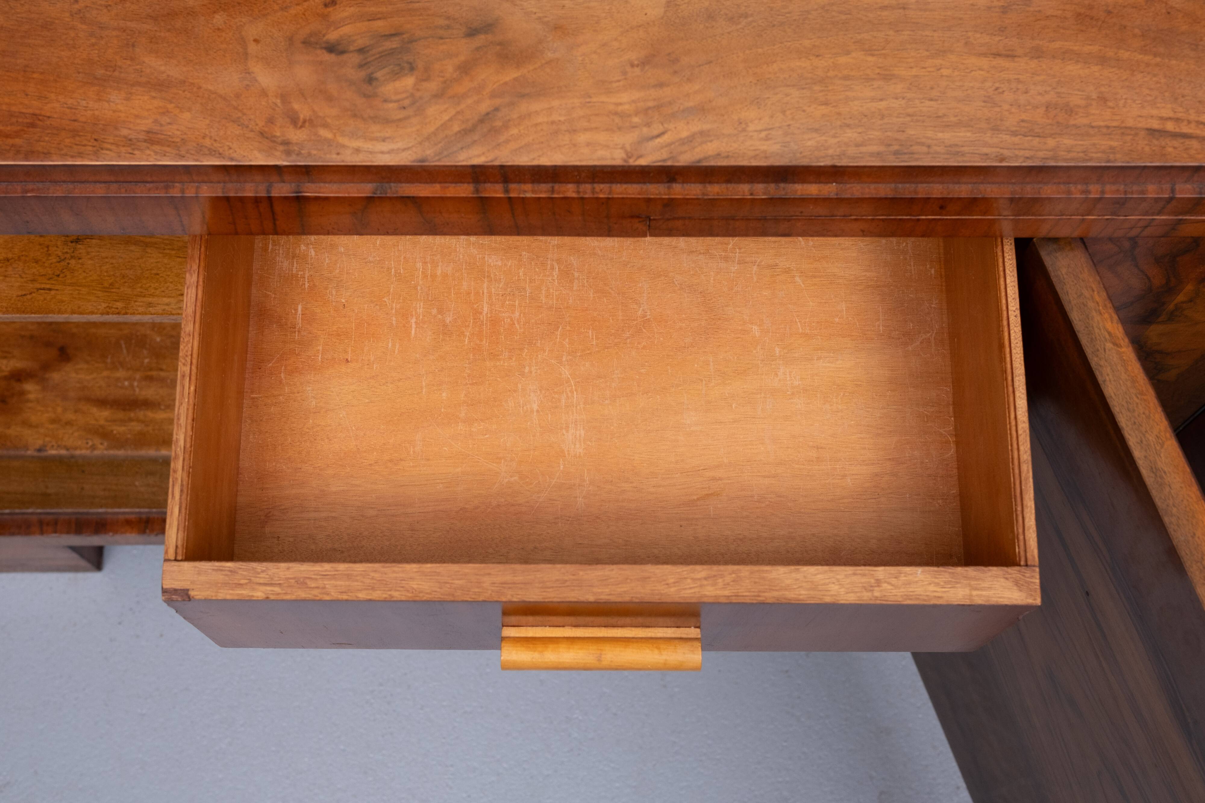 Art Deco sideboard in French burl