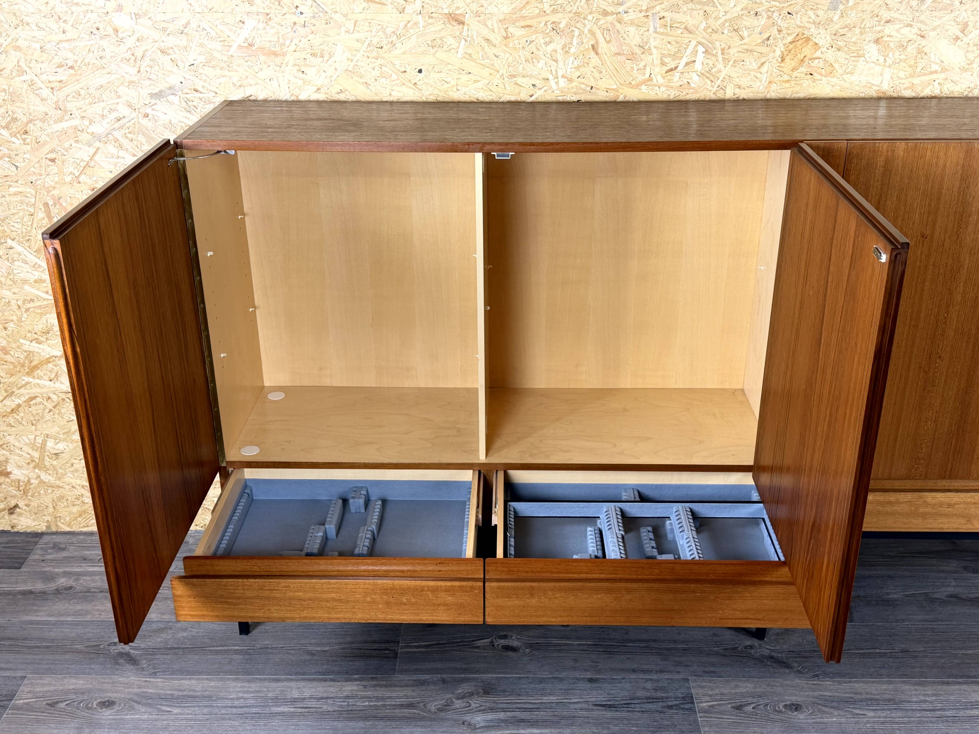Buffet haut B60 en teck par Dieter Waeckerlin pour Behr, années 1960-1970