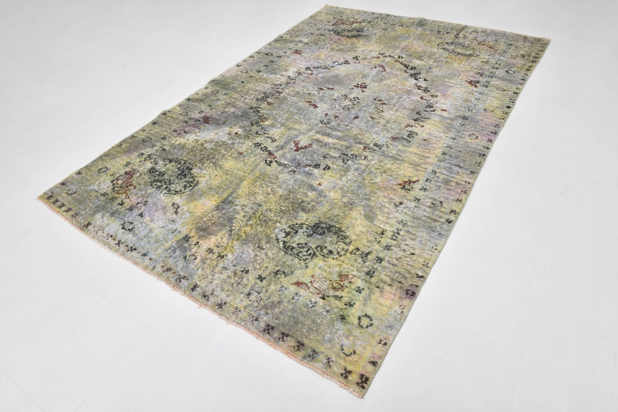 Tapis turc vintage vert