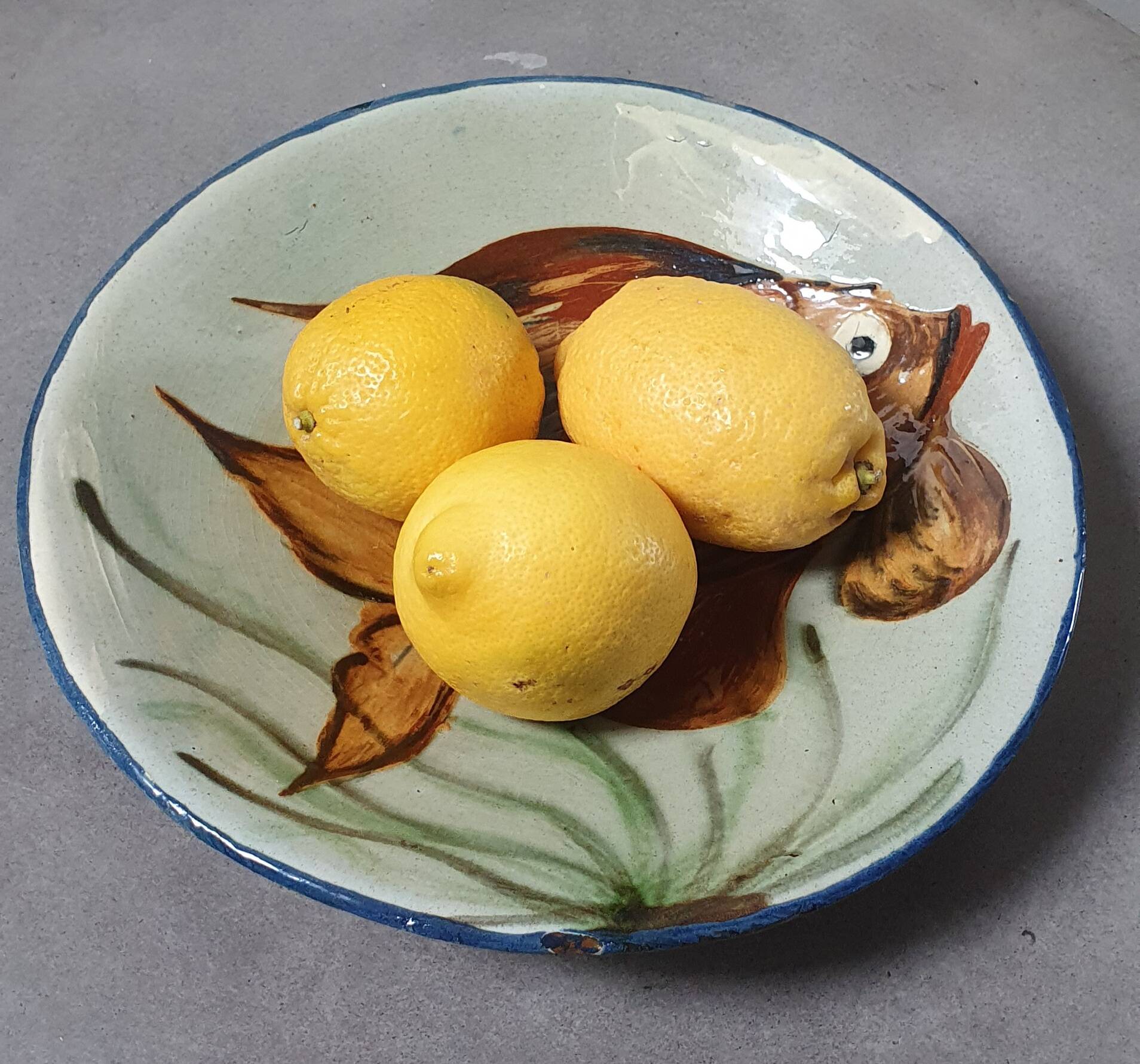 Ceramic dish