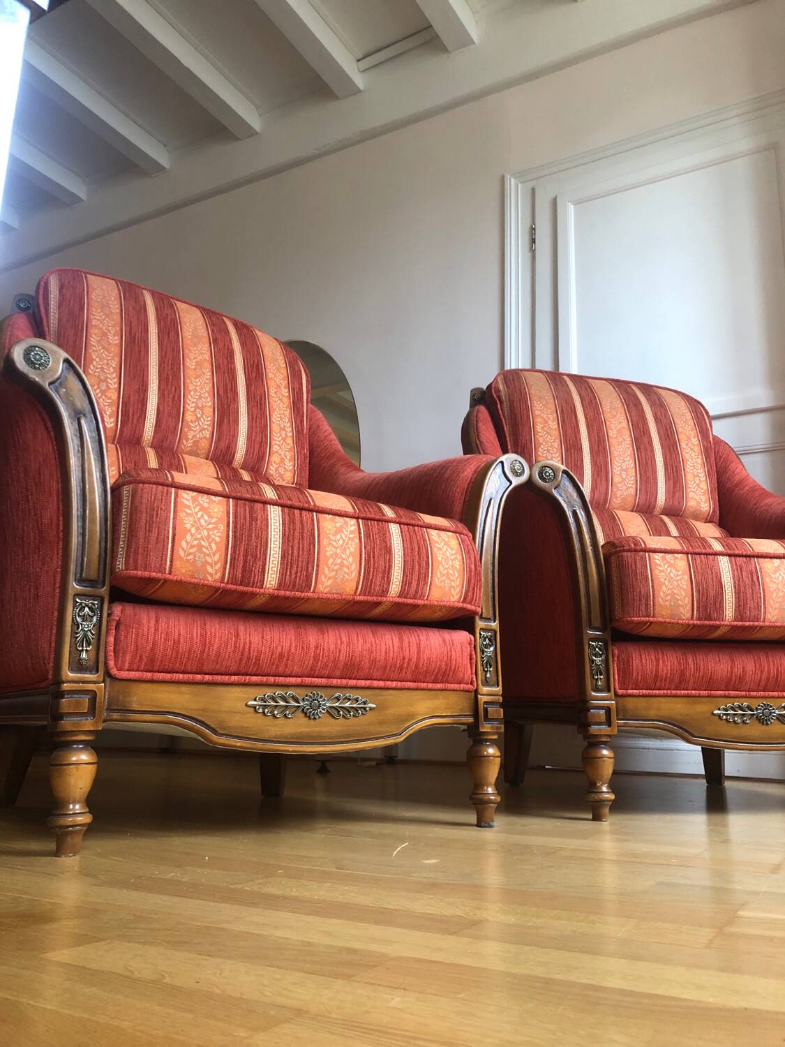Armchair pair