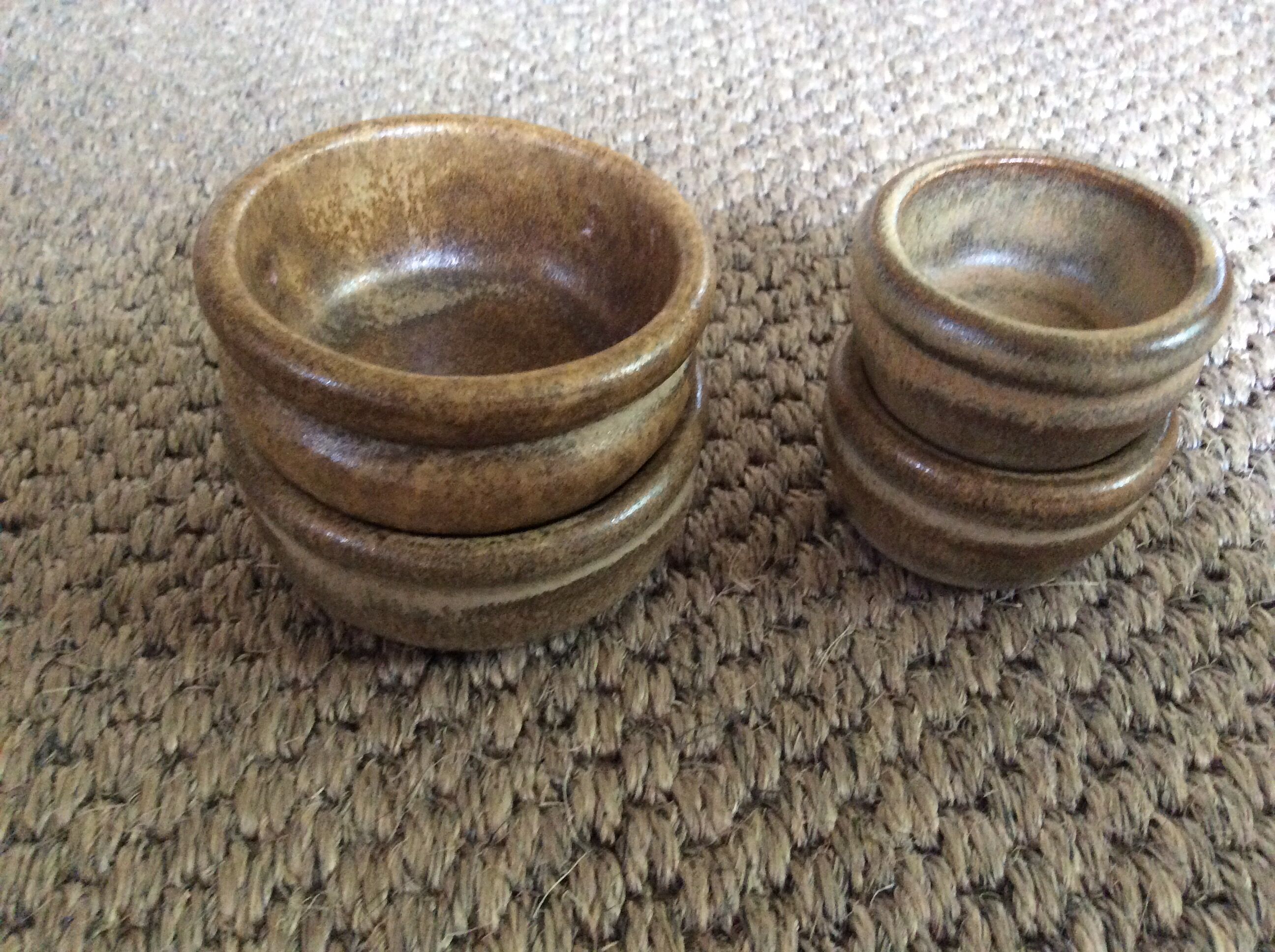 Set of 4 sandstone ramekins