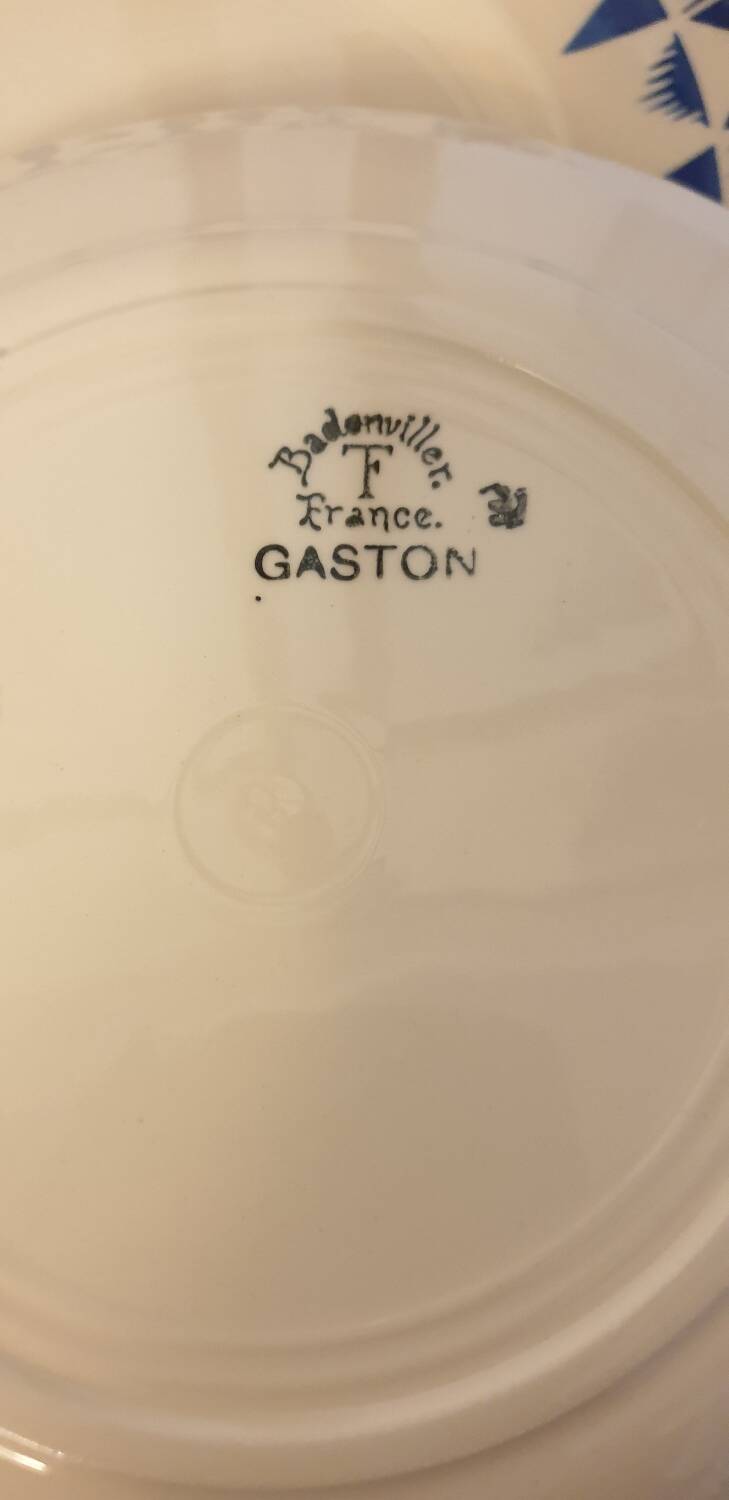 Six Gaston de Badonviller plates