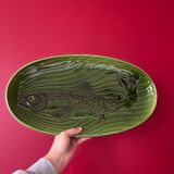 Oval fish dish