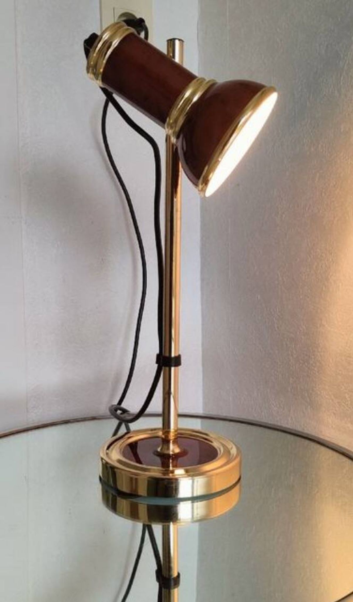 Vintage 1980s brass and imitation wood lamp
