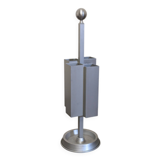 Aluminium umbrella stand attributed to Walter & Moretti, France circa 1970.