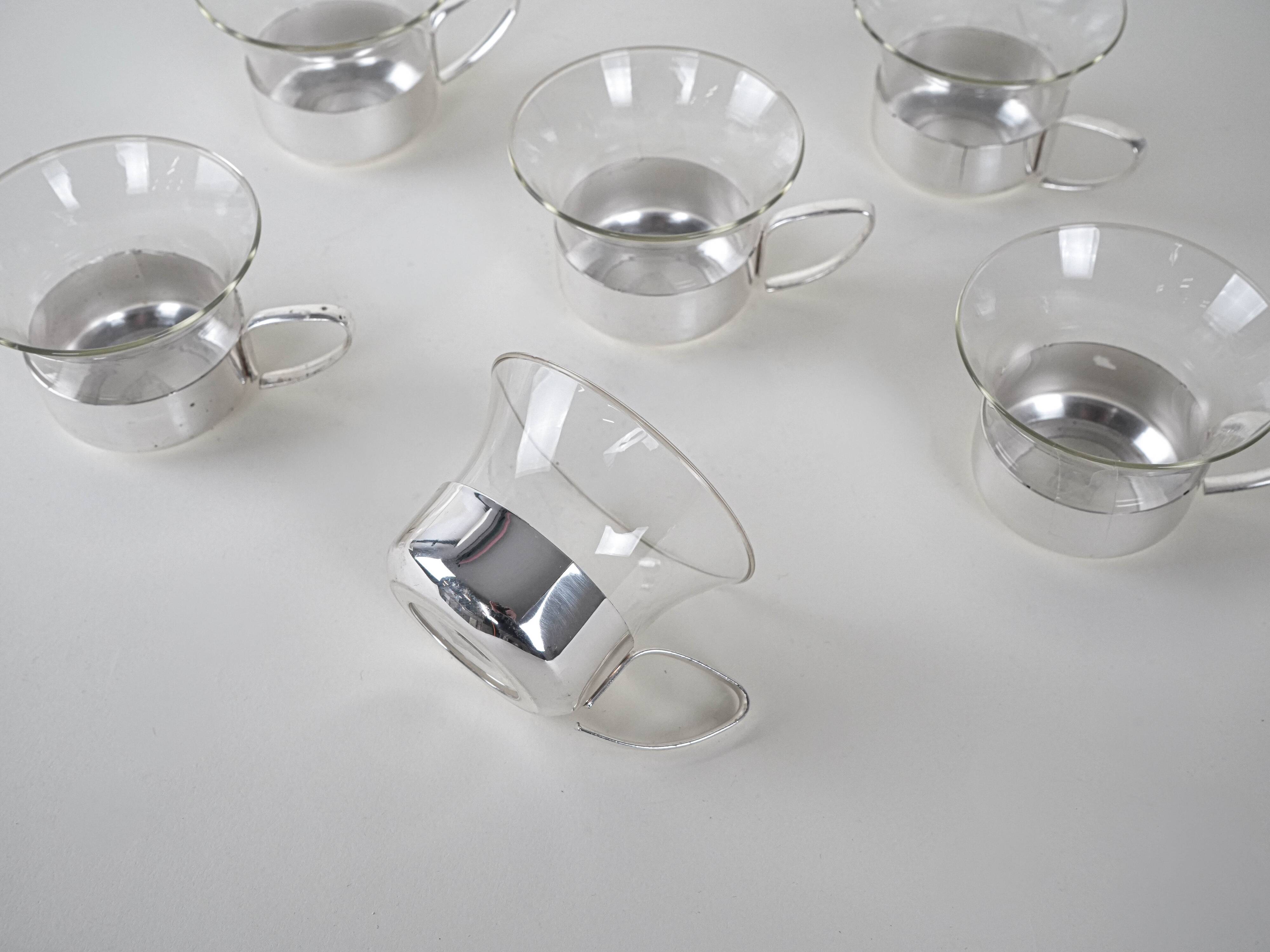 Set of glass cups, Italian design, 1980s, production: Italy
