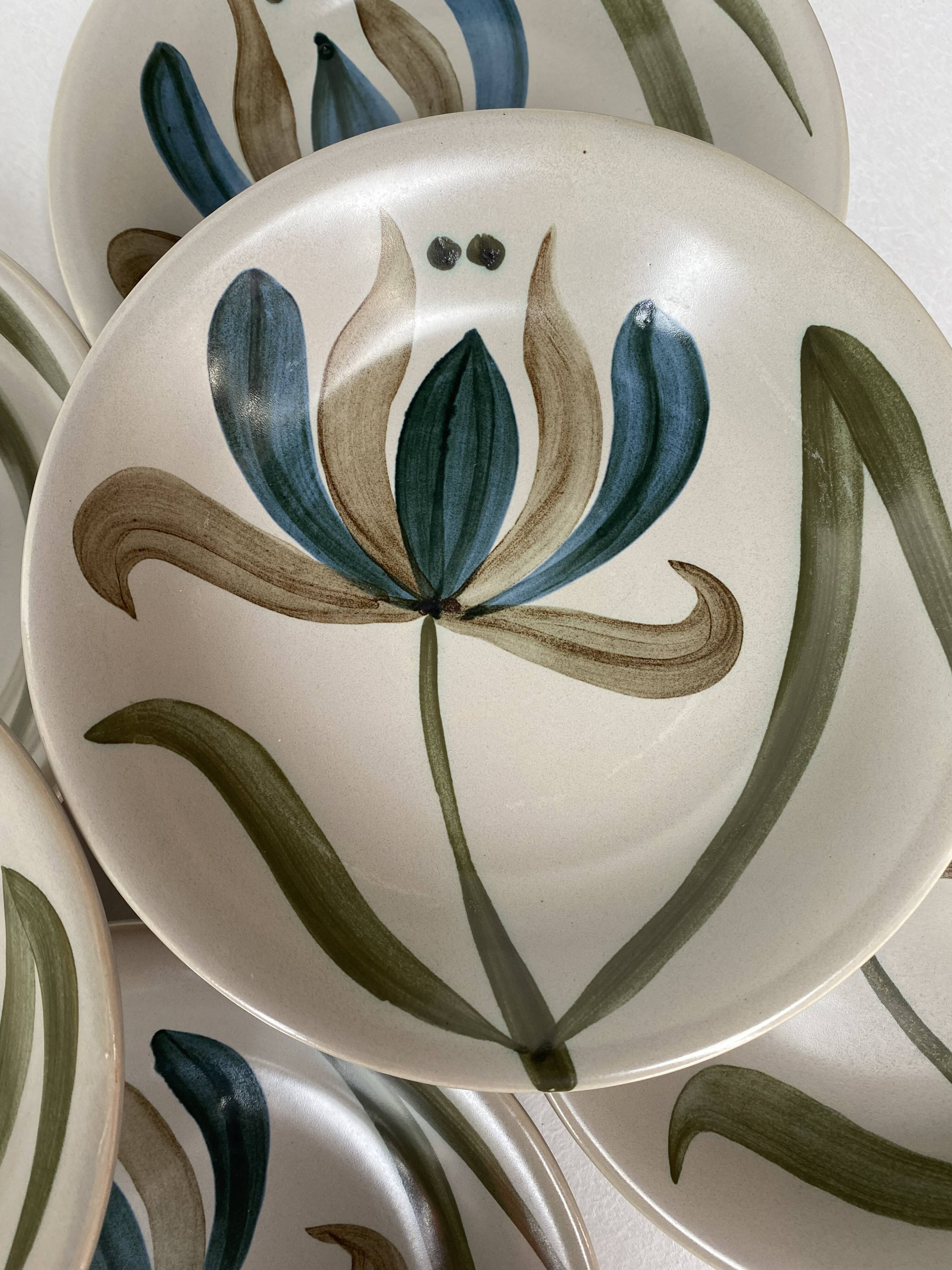 Hollow plates vintage sandstone Logchamp