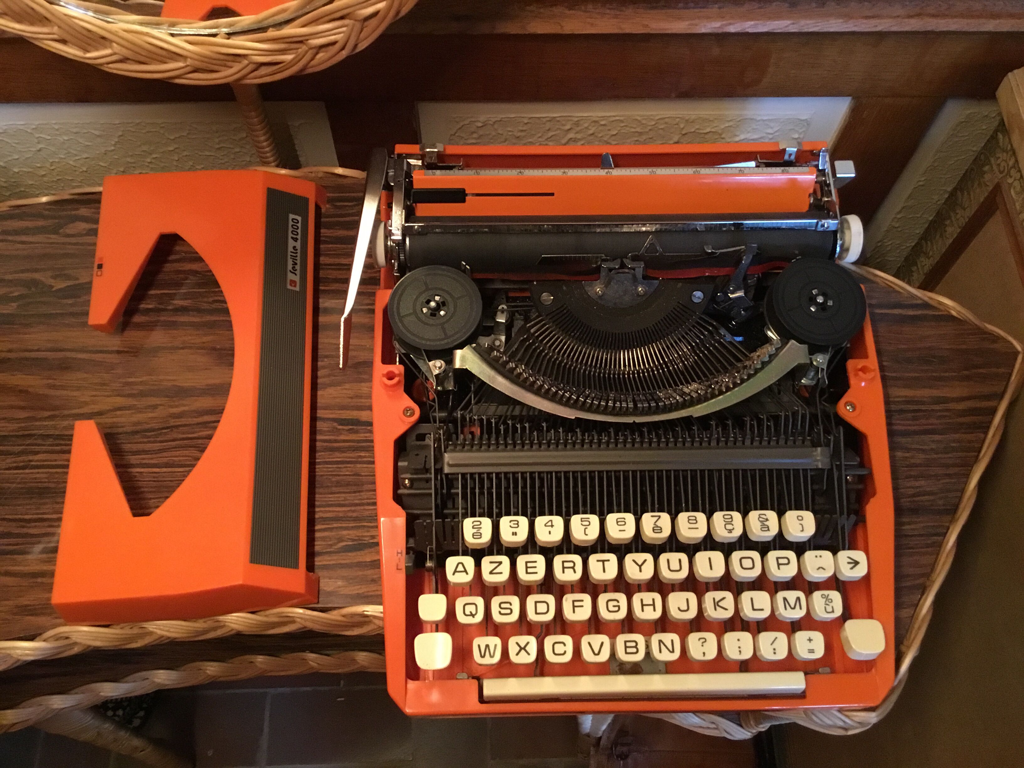 Machine à écrire vintage