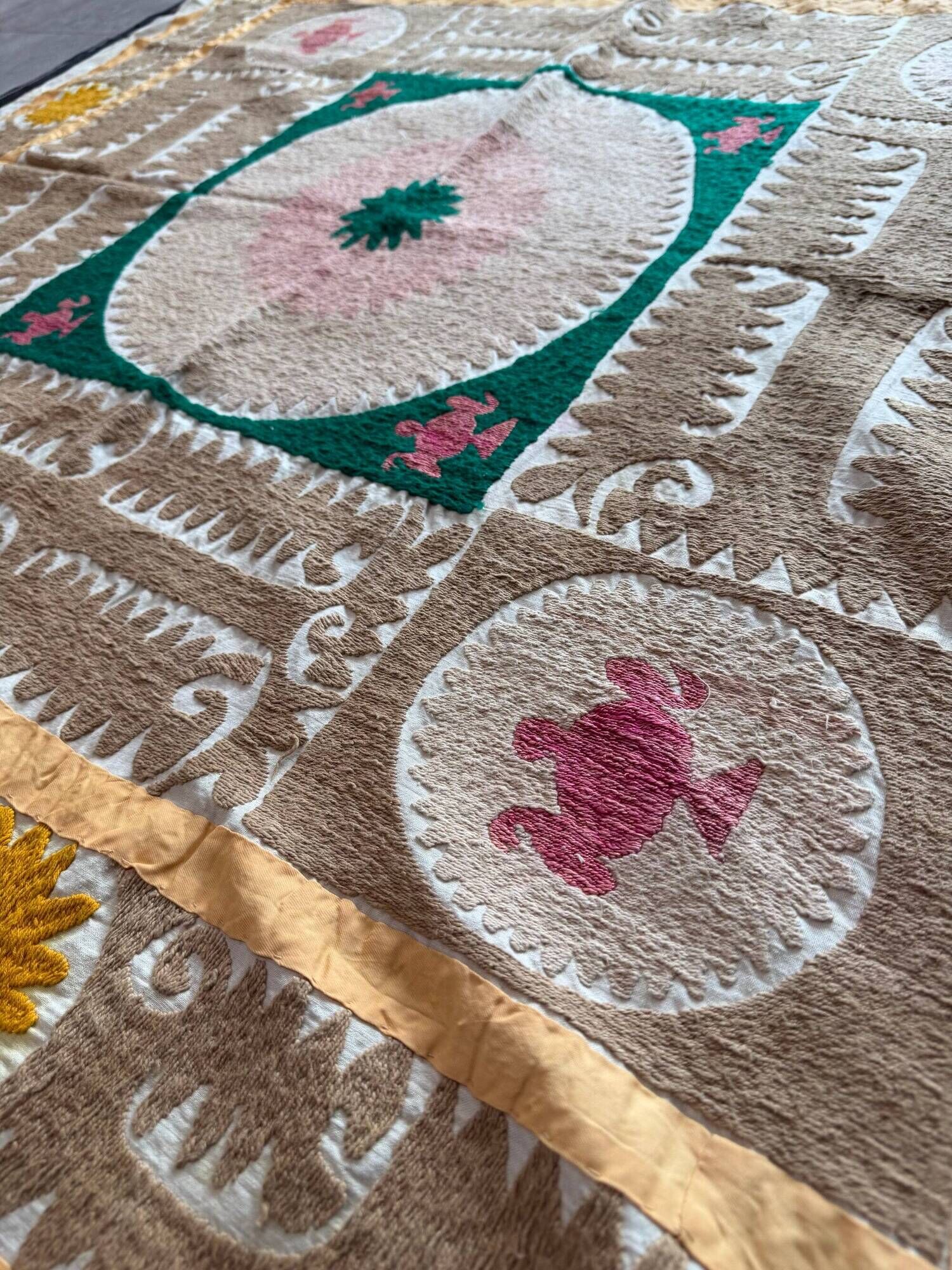 Vintage hand-embroidered tablecloth 117x133 cm