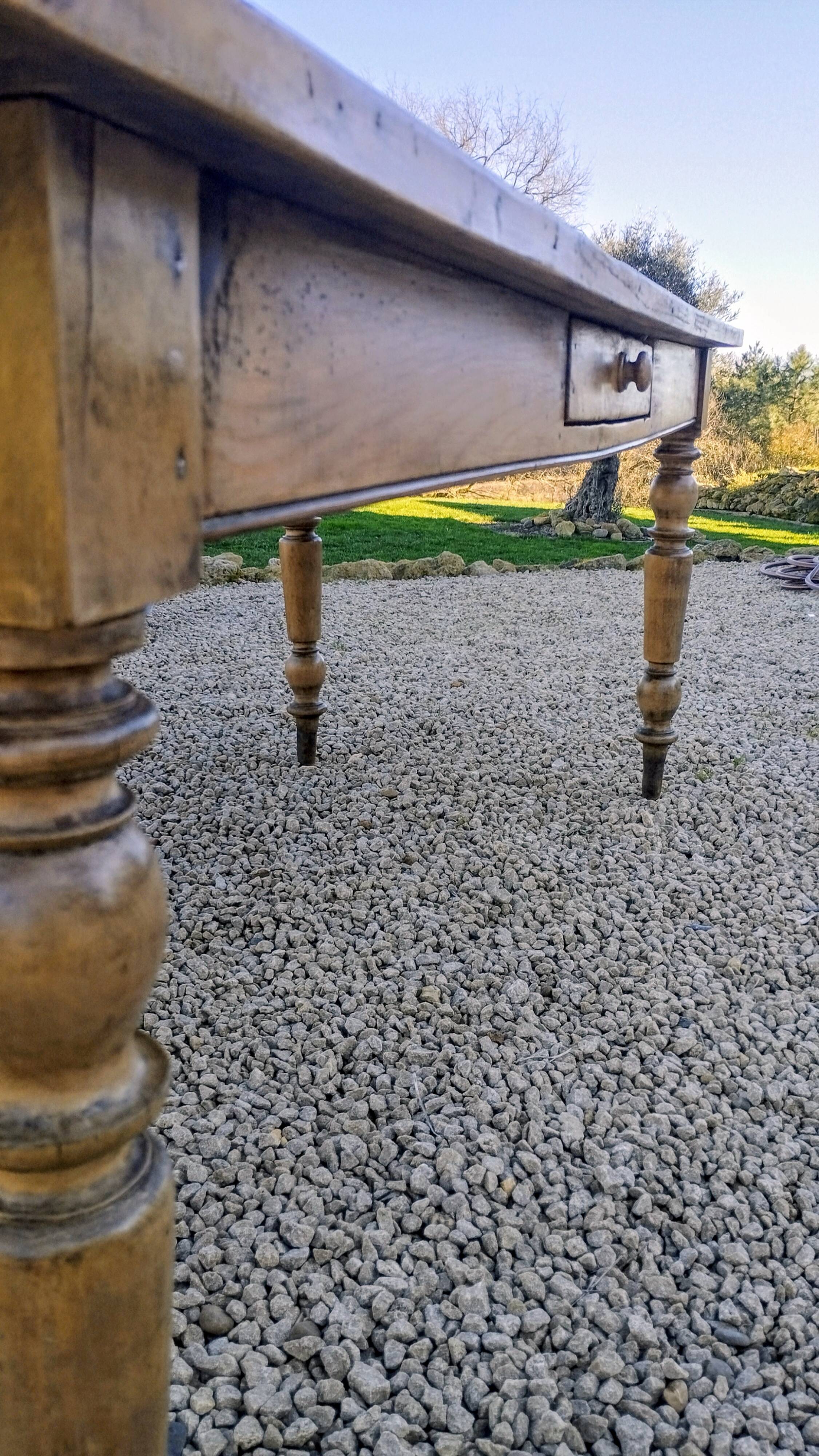 Farmhouse table dating from the end of the 19th century