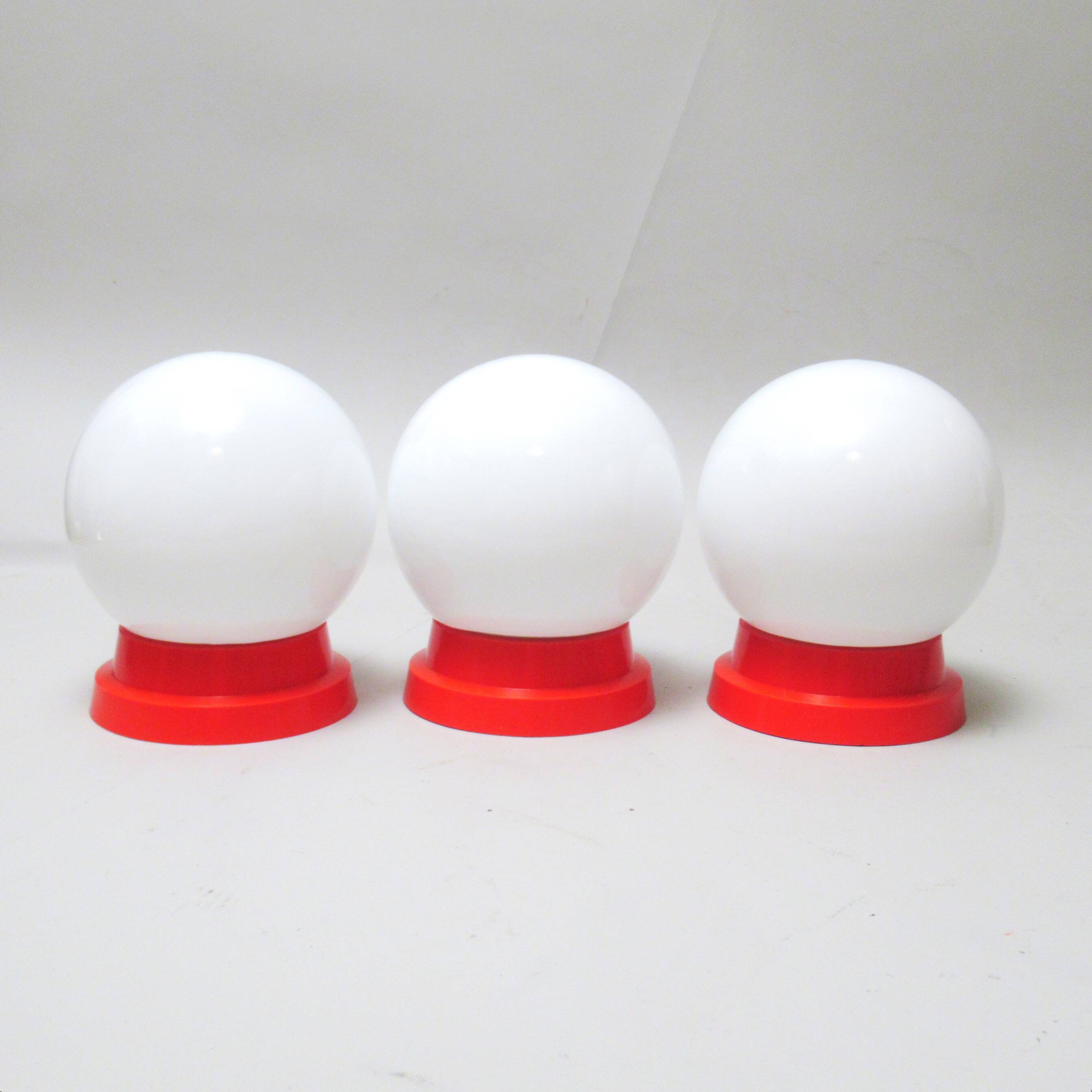 Applique ou plafonnier boule Années 80