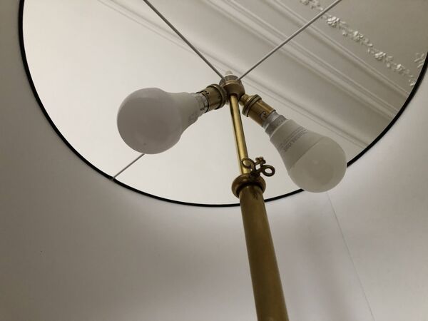 Lampadaire tablette tripode monte baisse tripode avec tablette 1960