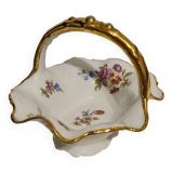 Porcelain basket