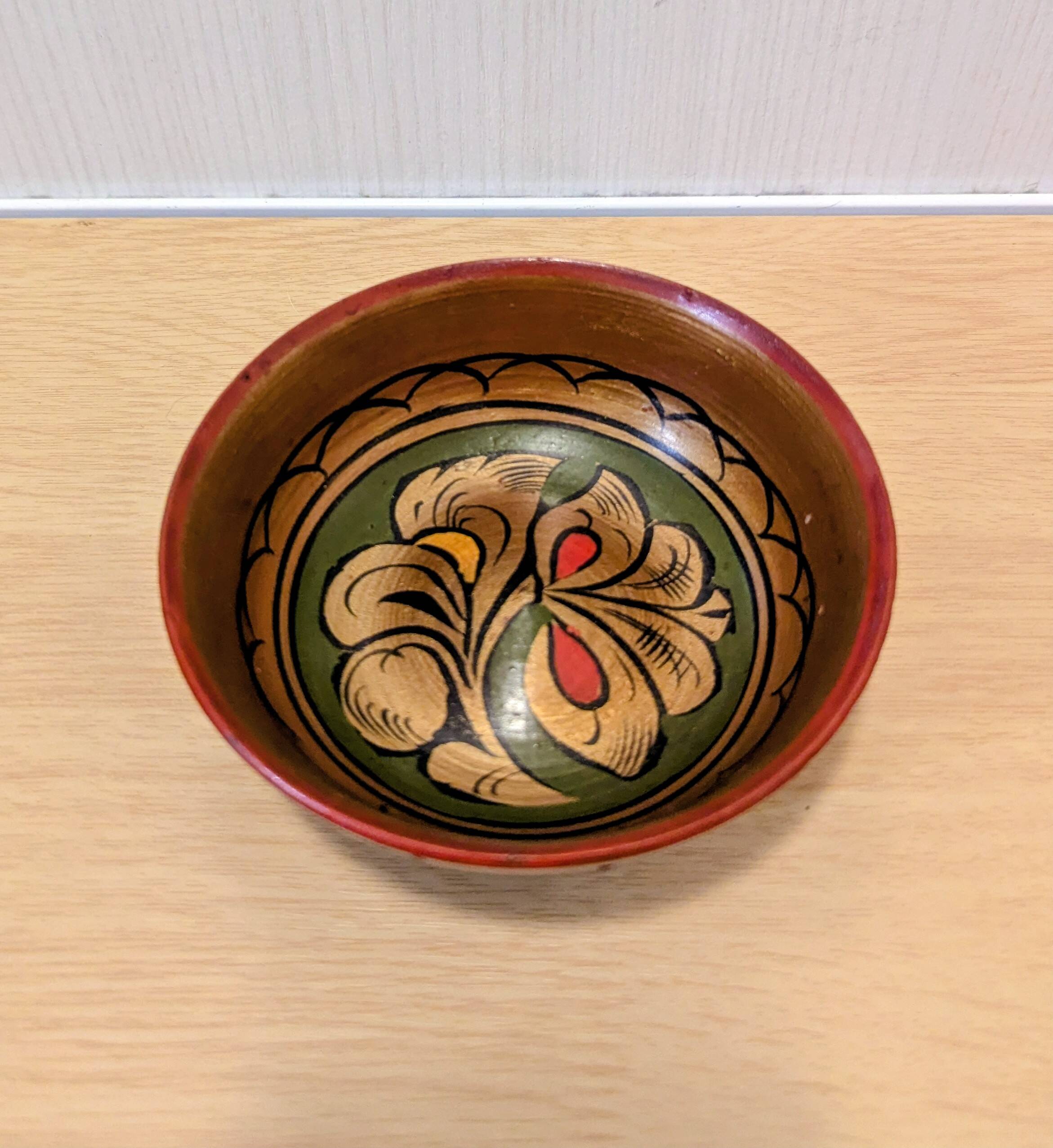 Vintage Khokhloma set – bowl + 7 painted ladles USSR