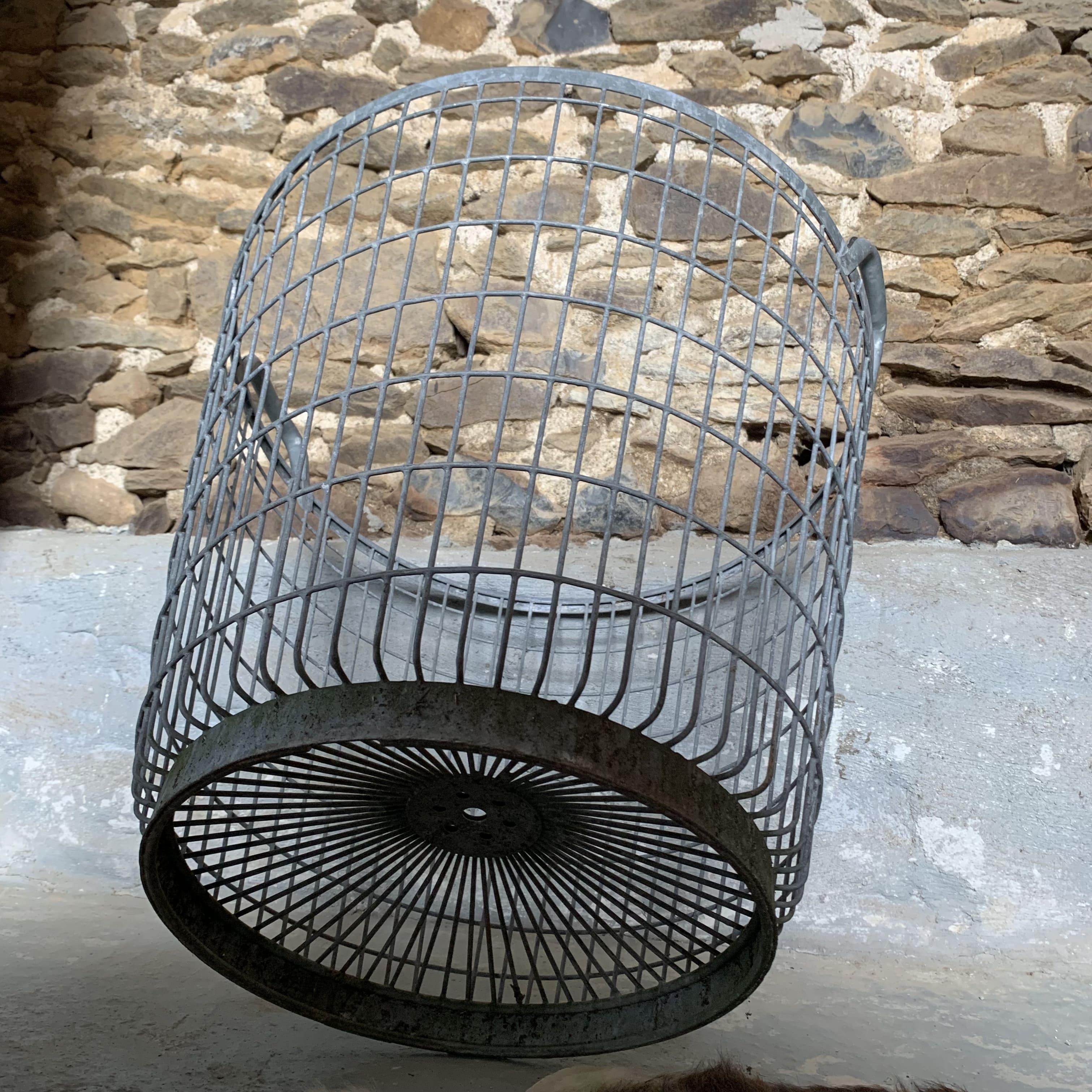 Large metal basket / basket, industrial style
