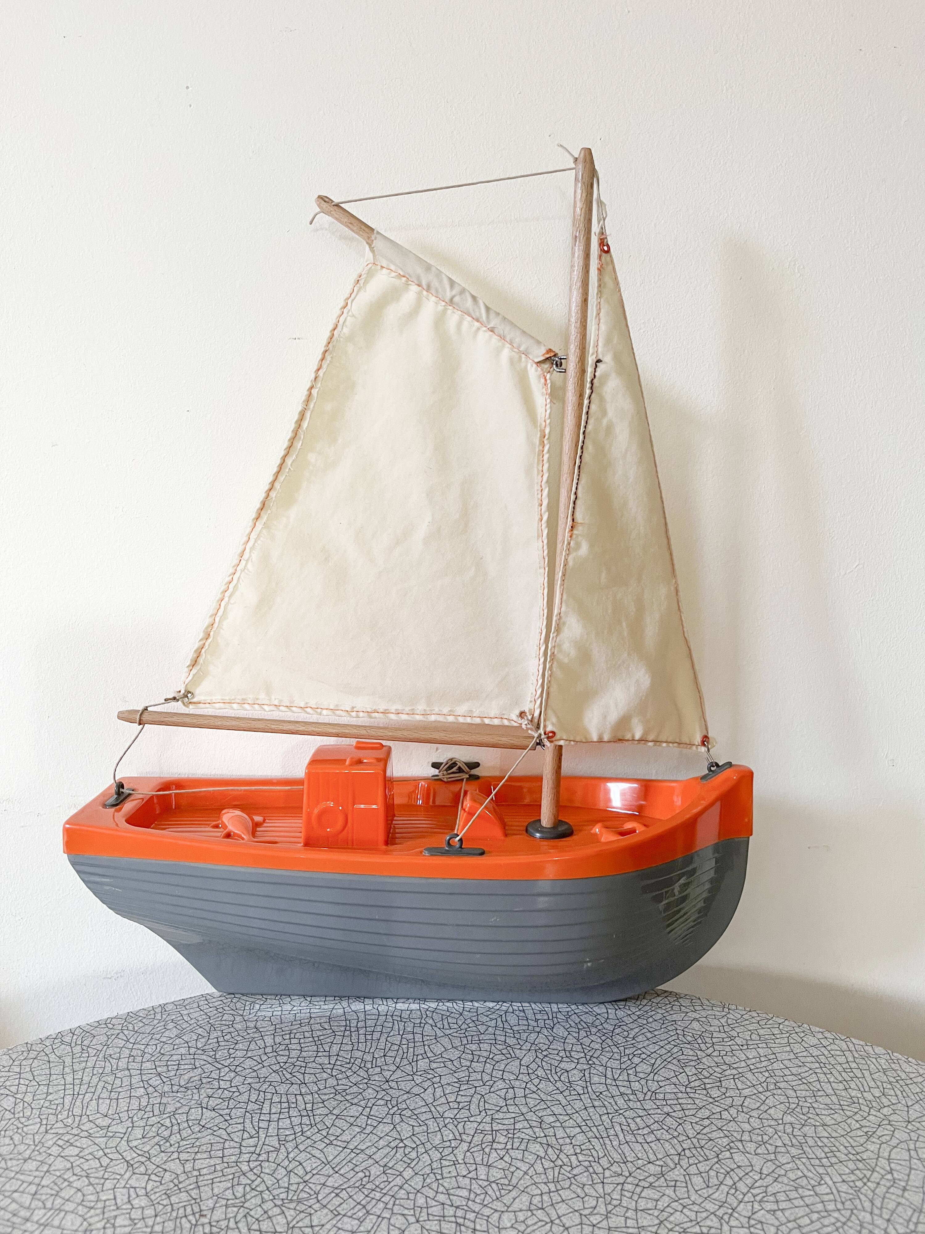 Basin sailboat Giraud Sauveur "Tuna boat" navigable