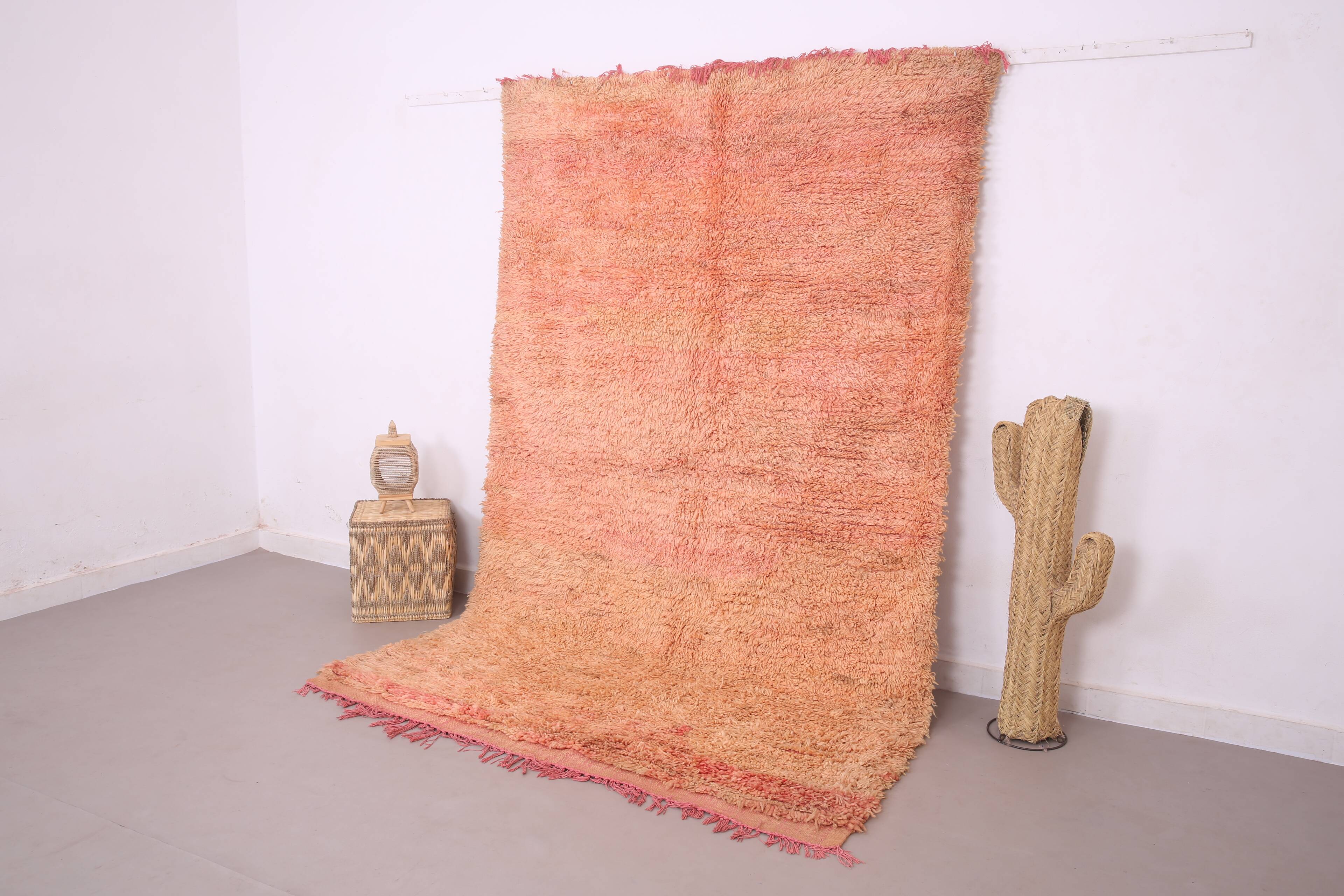 Vintage Handmade Moroccan Rug 185 x 291 cm - Berber Wool Rug - Boujaad Rug