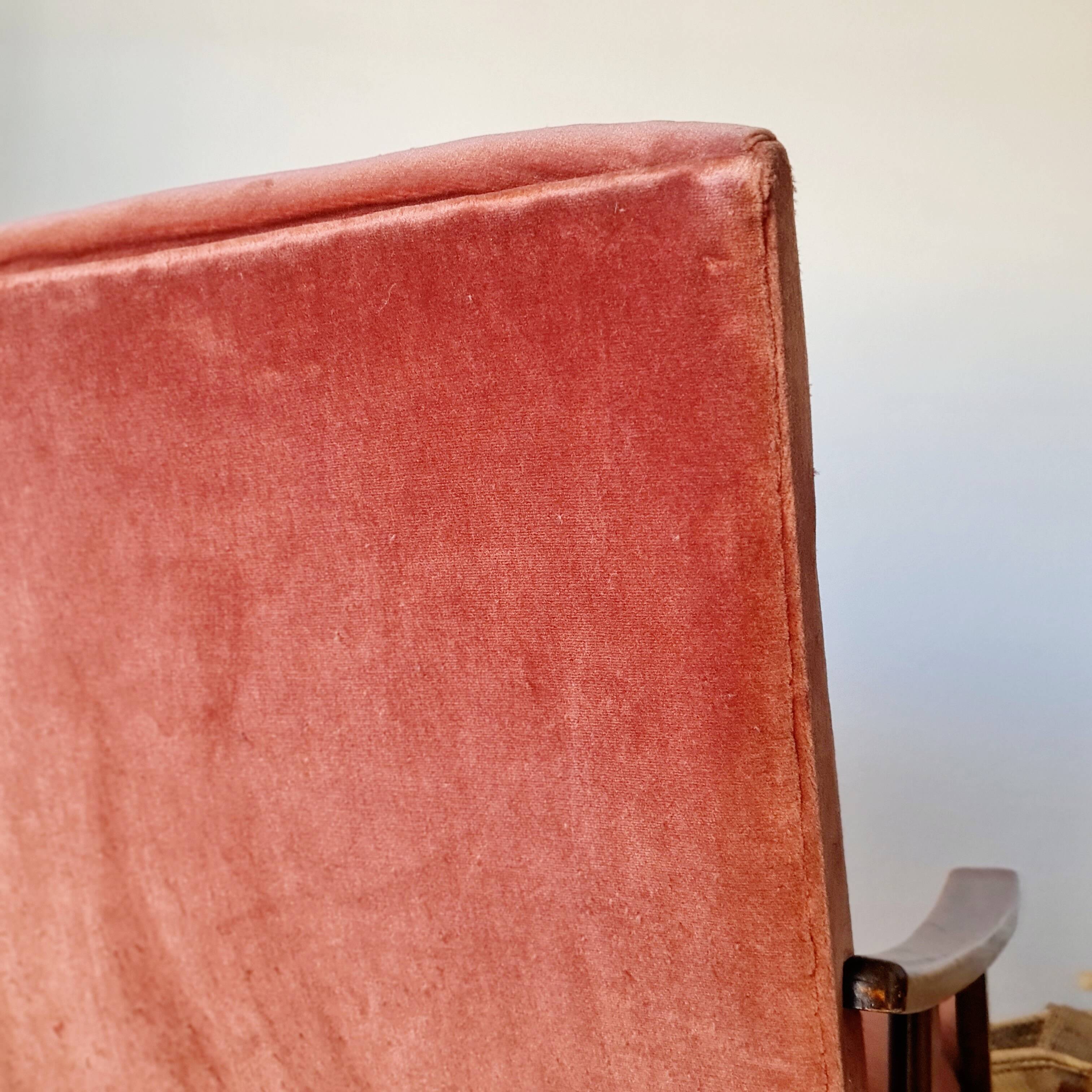 Vintage Scandinavian armchair from the 50s/60s – tapered legs, wood & velvet