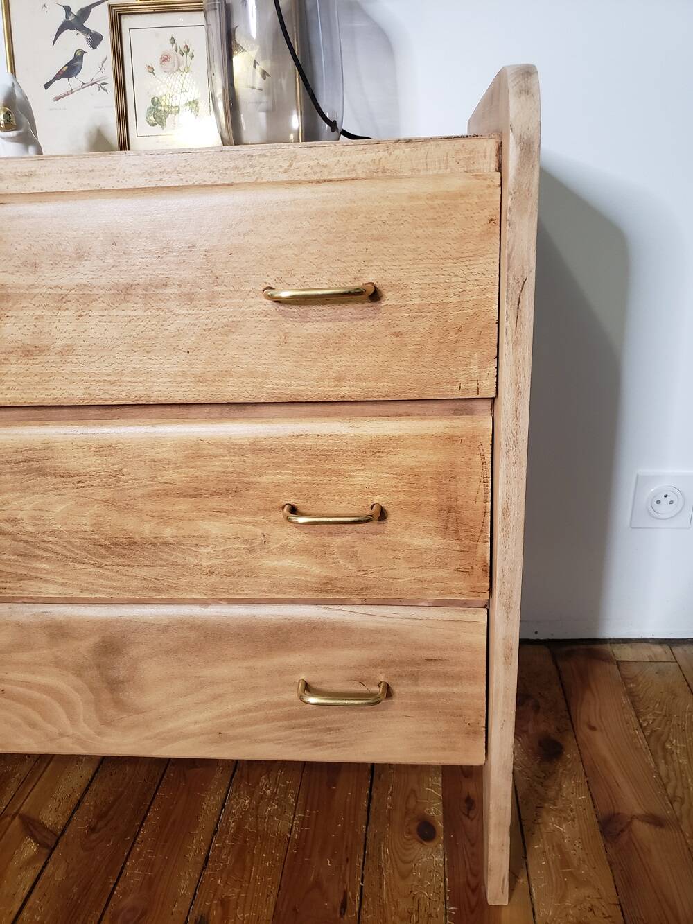 vintage chest of drawers