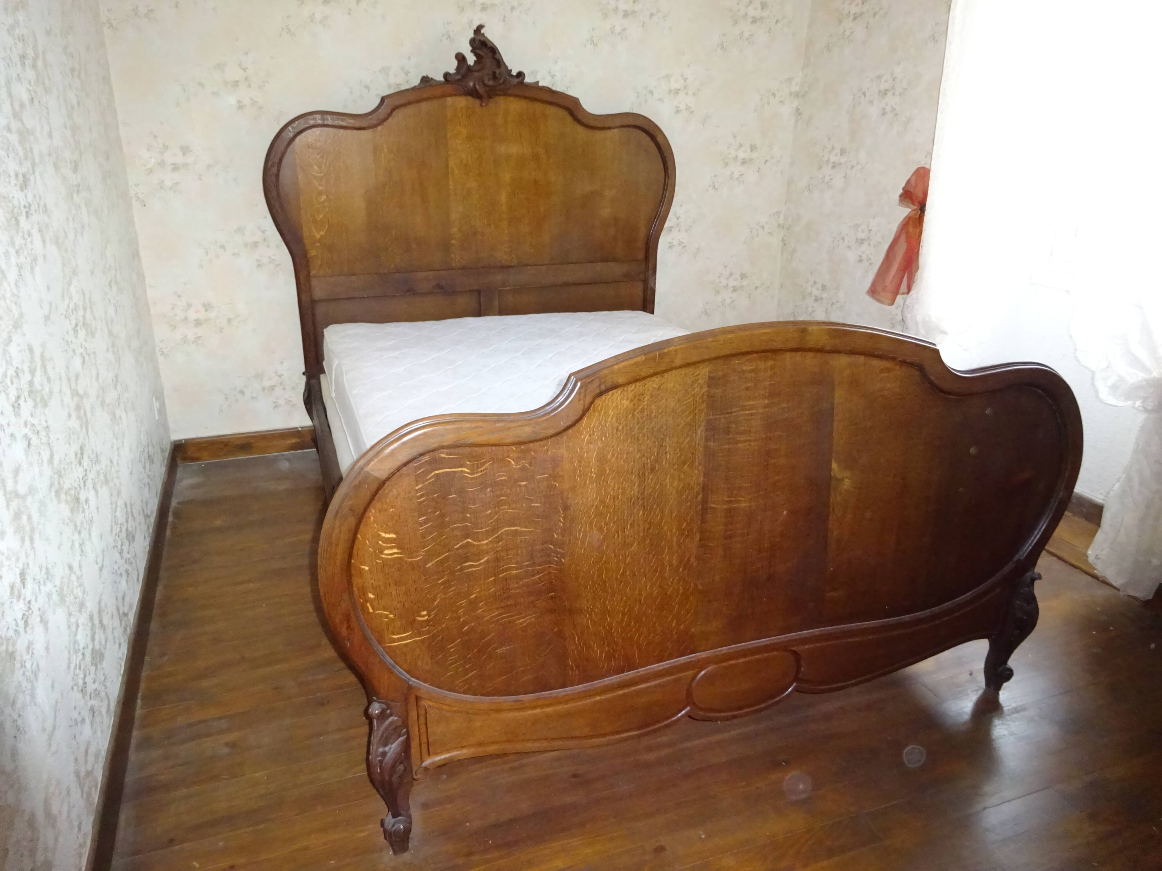 Louis XV bed