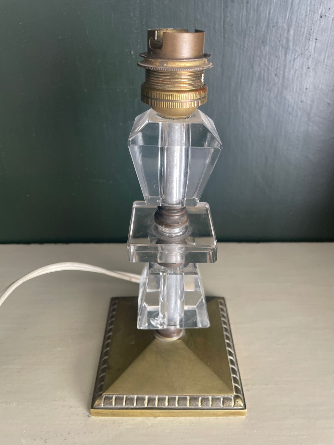 Lampe art déco verre et bronze