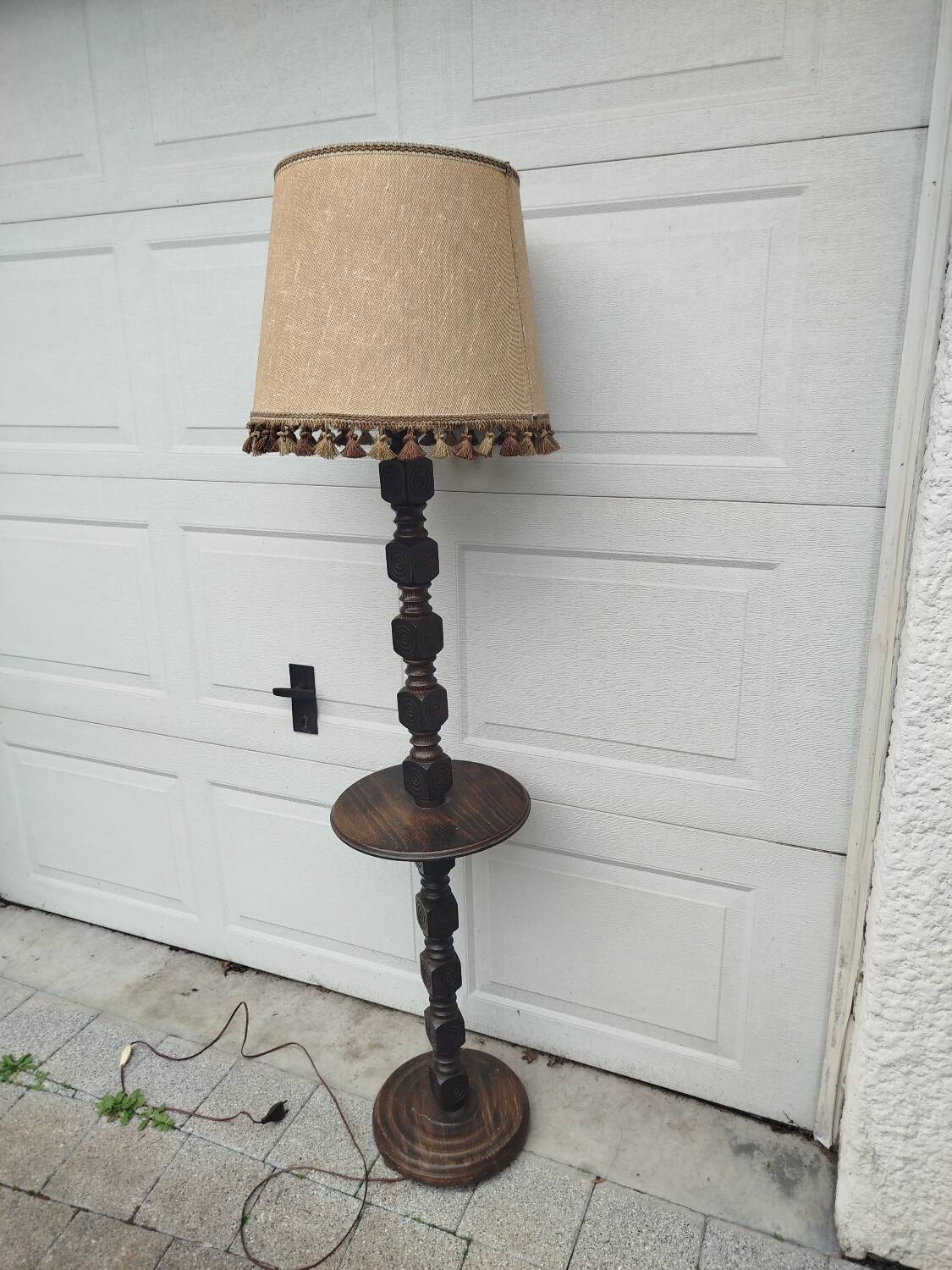 Turned wooden floor lamp – in the style of Charles Dudouyt art deco