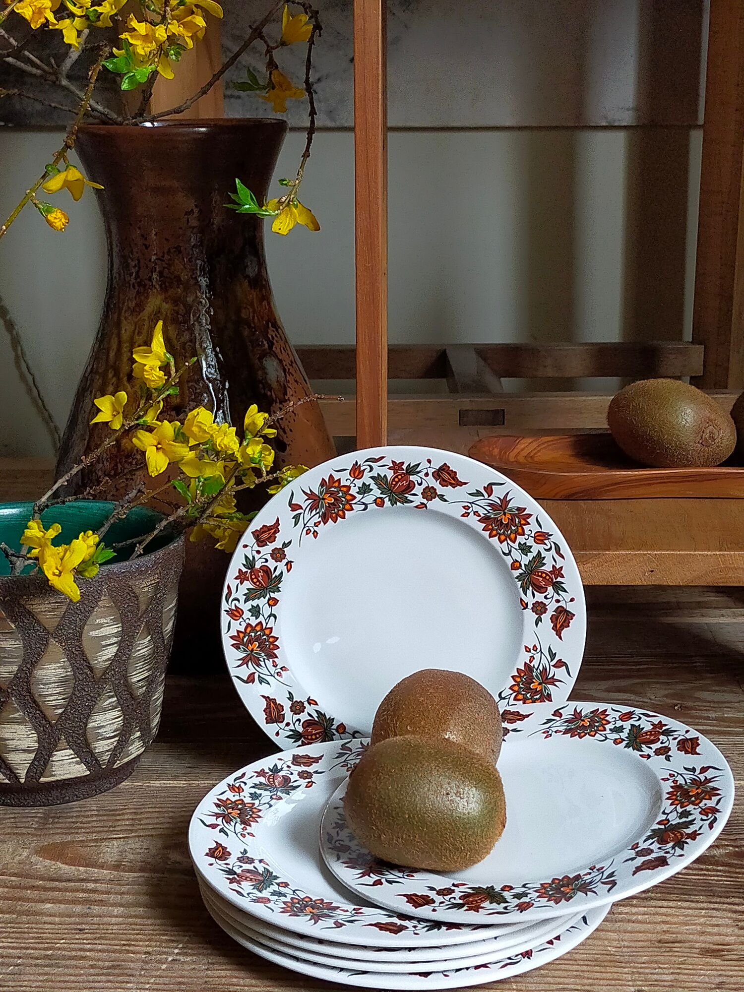 Six vintage English fine porcelain dessert plates