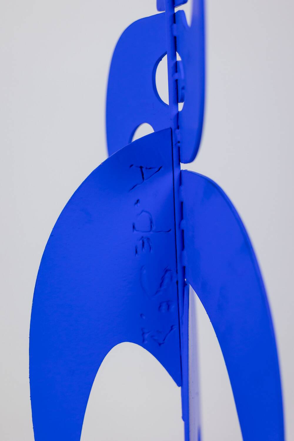 Antonine de Saint Pierre. Blue “Tauride” sculpture. Contemporary.