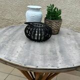 Round rattan table